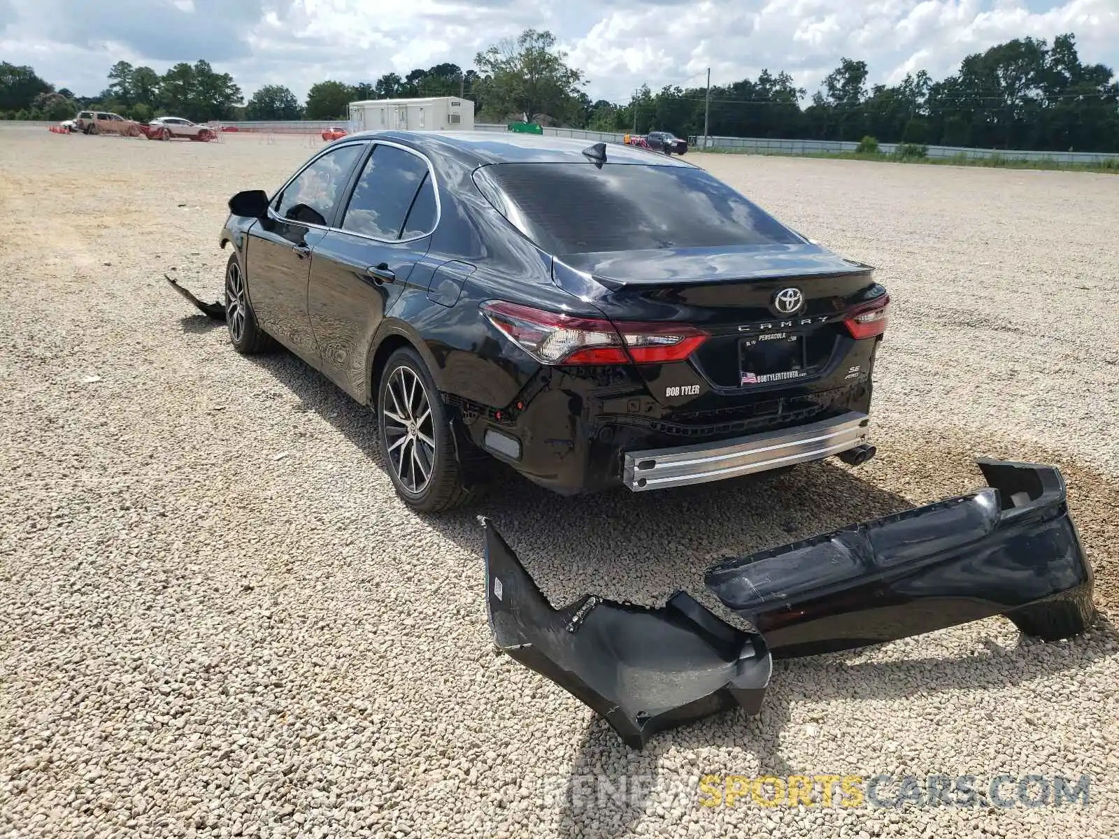 3 Photograph of a damaged car 4T1G11BK0MU023109 TOYOTA CAMRY 2021