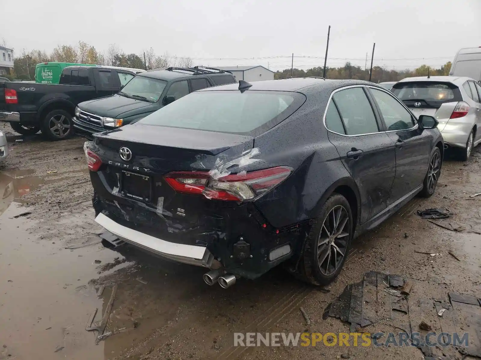 4 Photograph of a damaged car 4T1G11BK0MU031422 TOYOTA CAMRY 2021