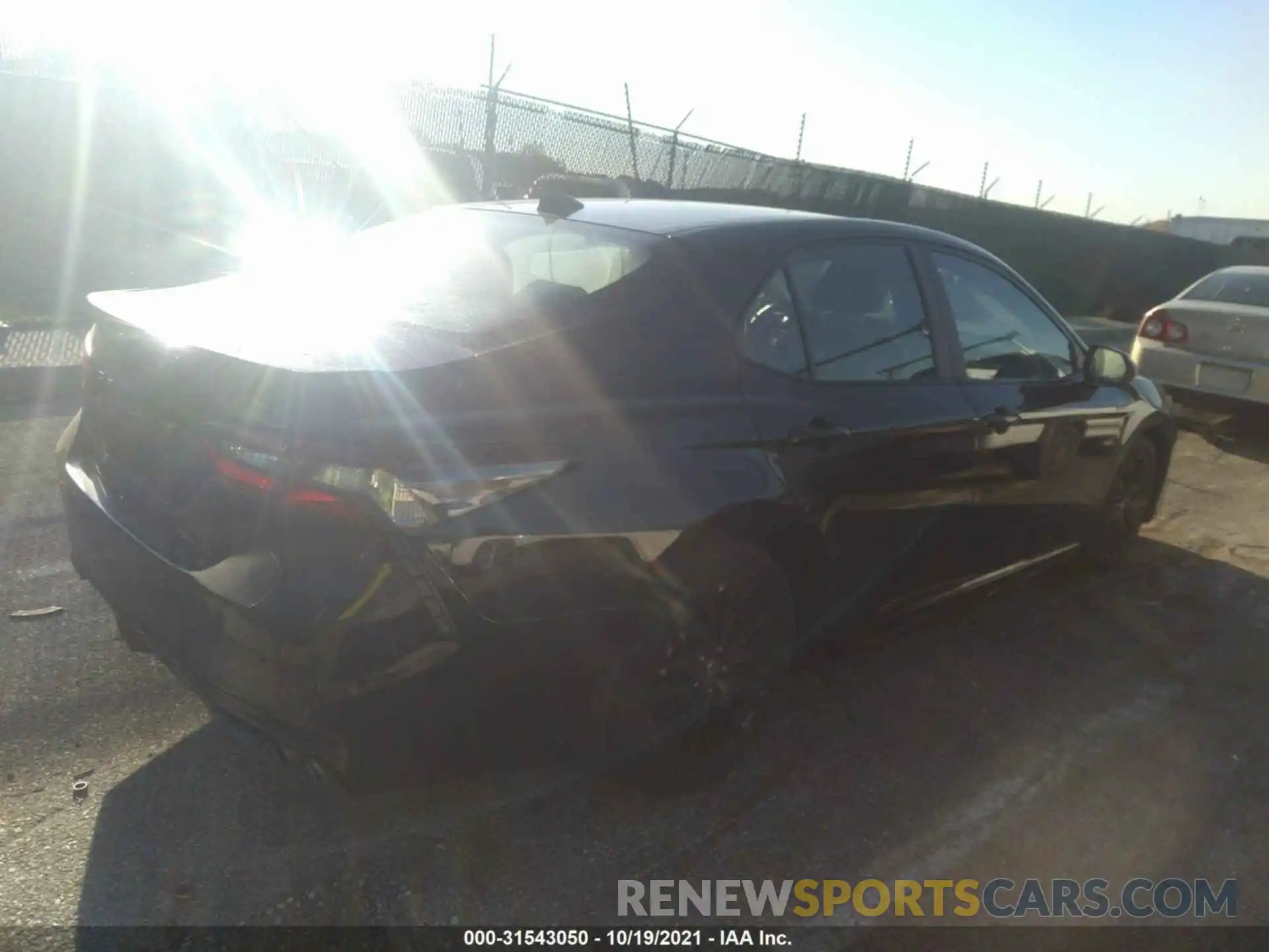 4 Photograph of a damaged car 4T1G11BK0MU033820 TOYOTA CAMRY 2021