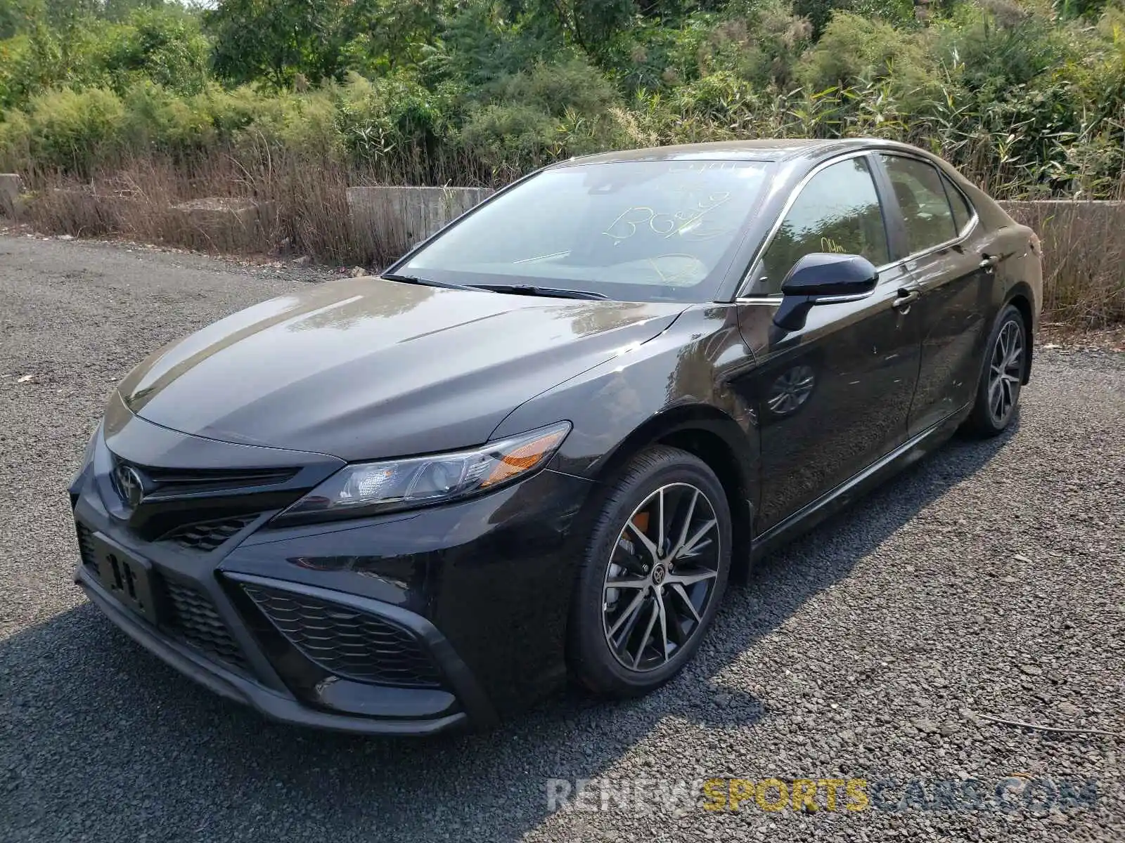 2 Photograph of a damaged car 4T1G11BK0MU047085 TOYOTA CAMRY 2021