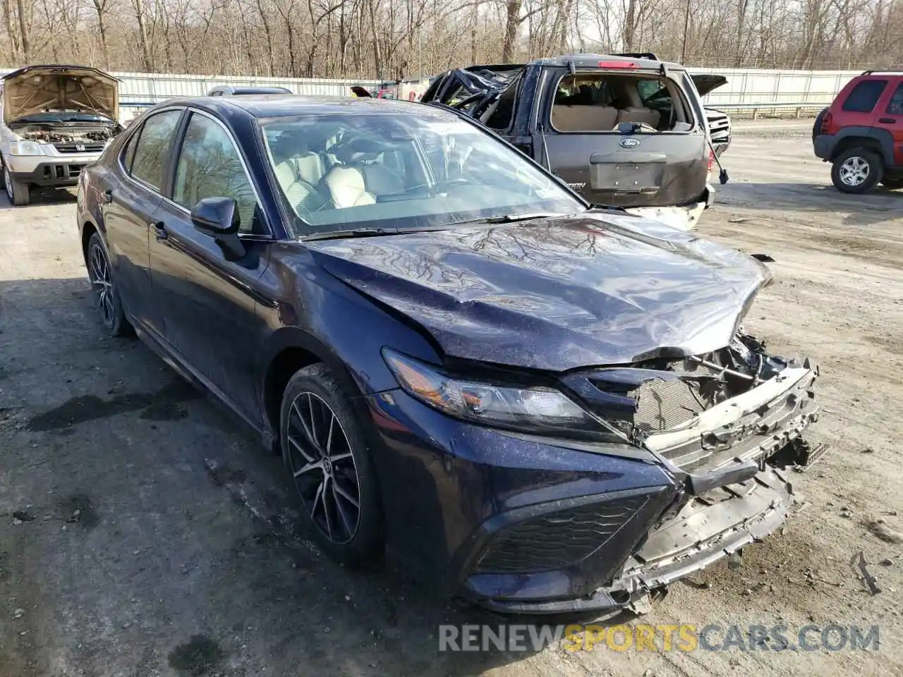 1 Photograph of a damaged car 4T1G11BK1MU021661 TOYOTA CAMRY 2021