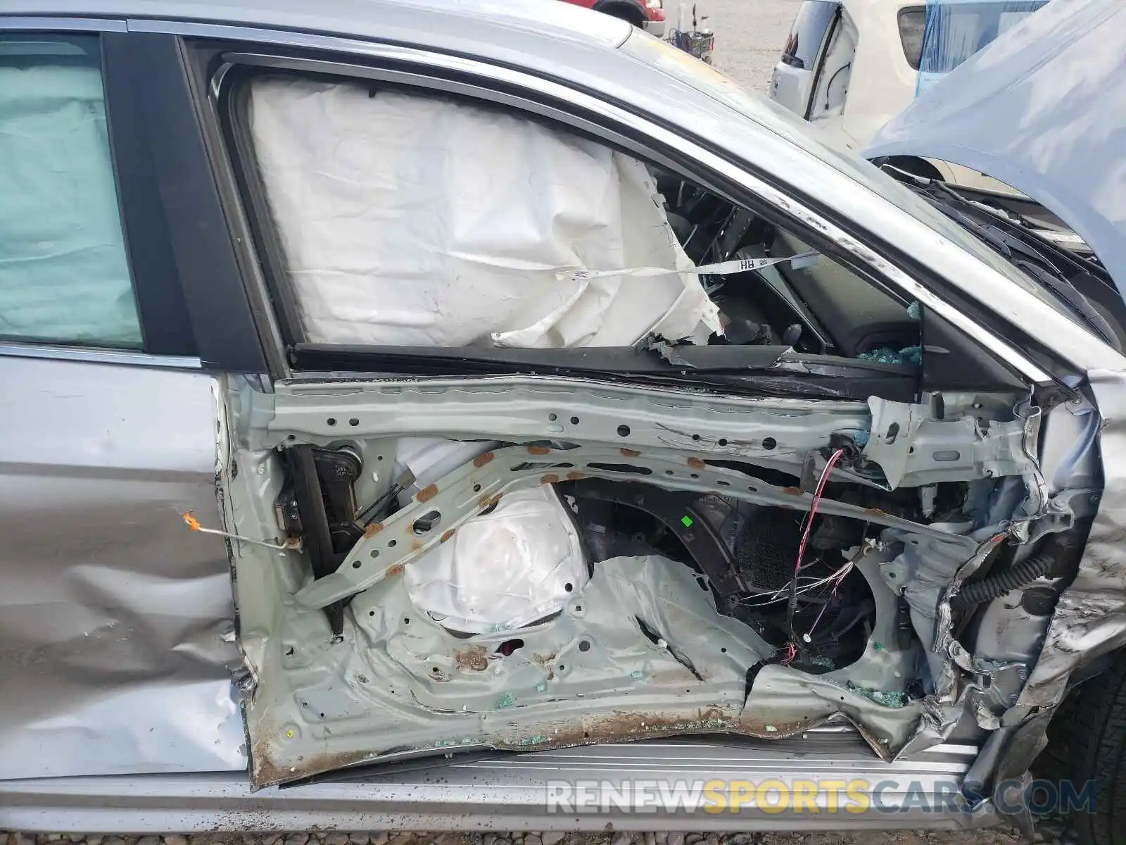 9 Photograph of a damaged car 4T1G11BK1MU023118 TOYOTA CAMRY 2021