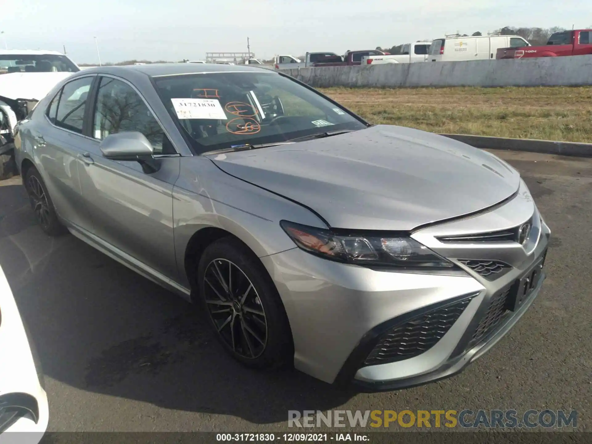 1 Photograph of a damaged car 4T1G11BK1MU031560 TOYOTA CAMRY 2021