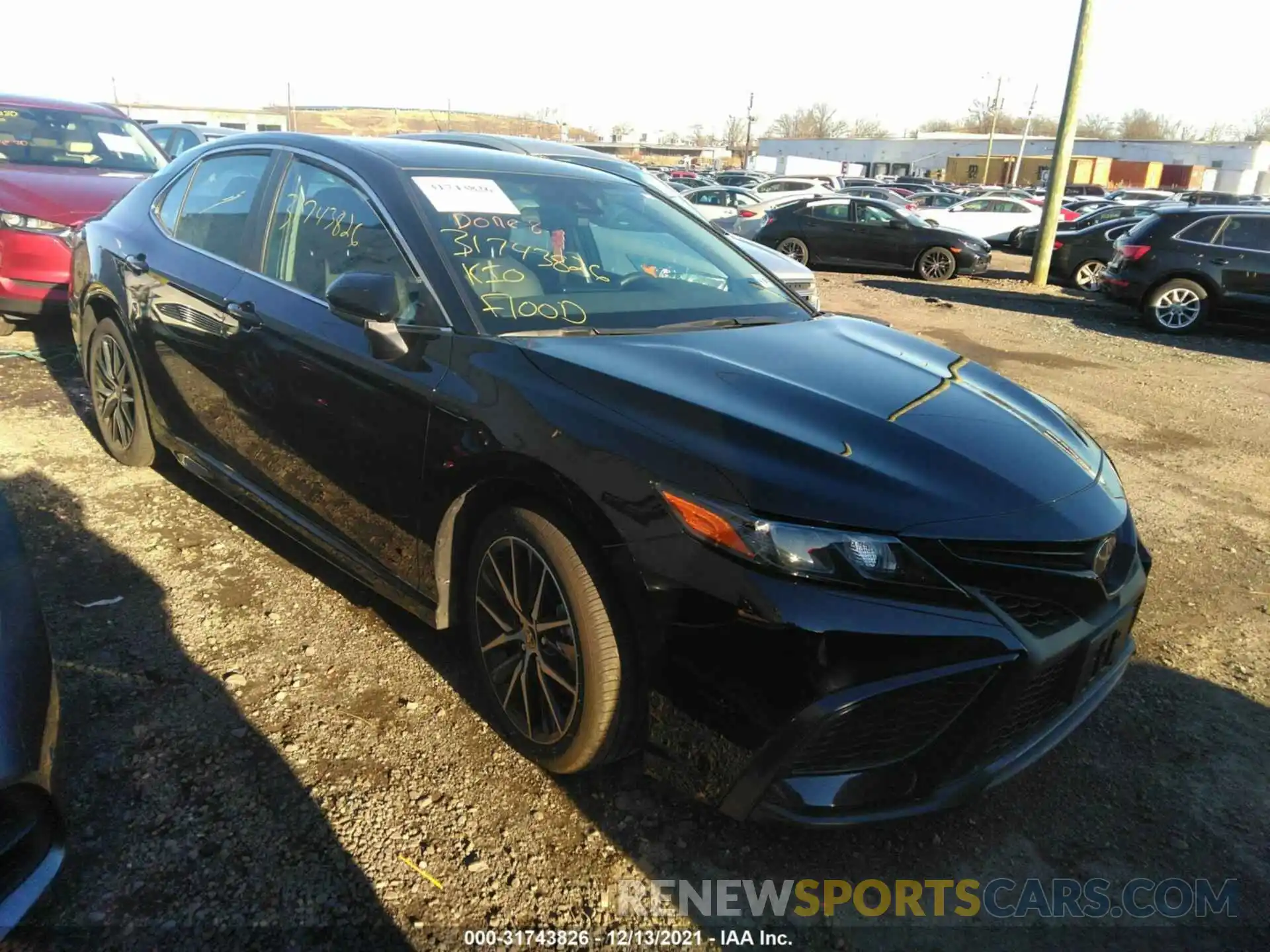 1 Photograph of a damaged car 4T1G11BK1MU032708 TOYOTA CAMRY 2021