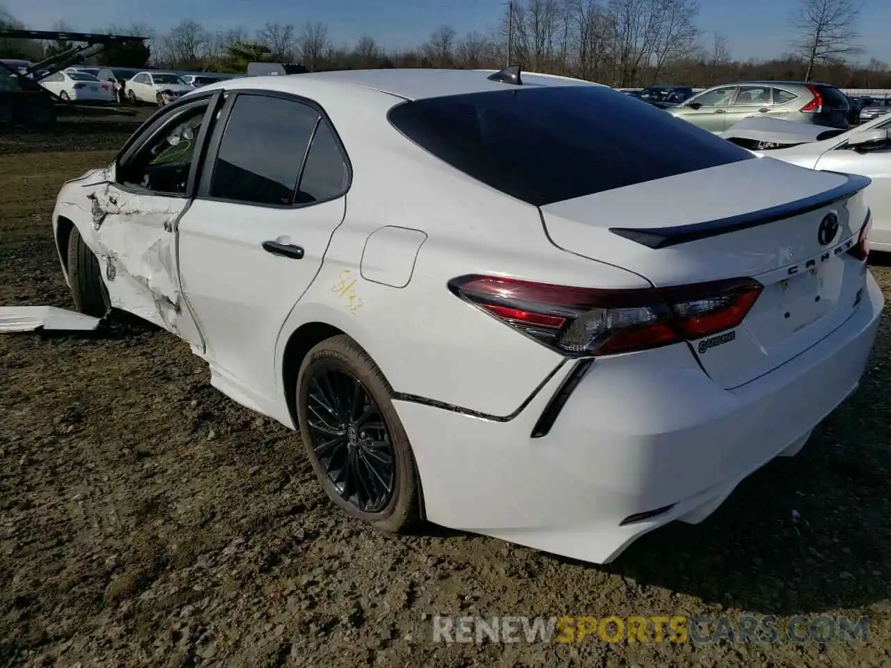 10 Photograph of a damaged car 4T1G11BK2MU020678 TOYOTA CAMRY 2021