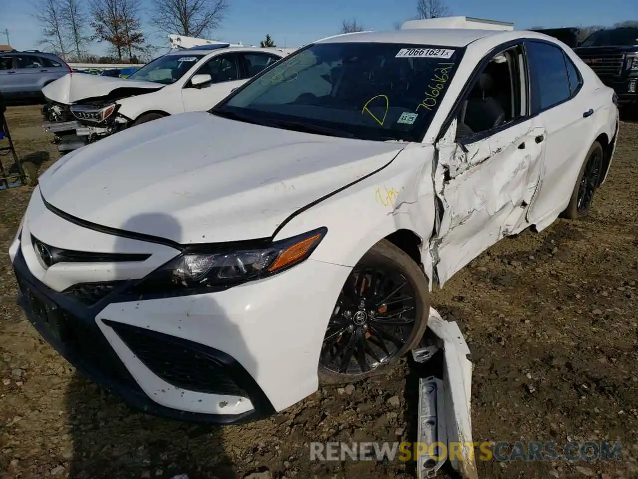 9 Photograph of a damaged car 4T1G11BK2MU020678 TOYOTA CAMRY 2021