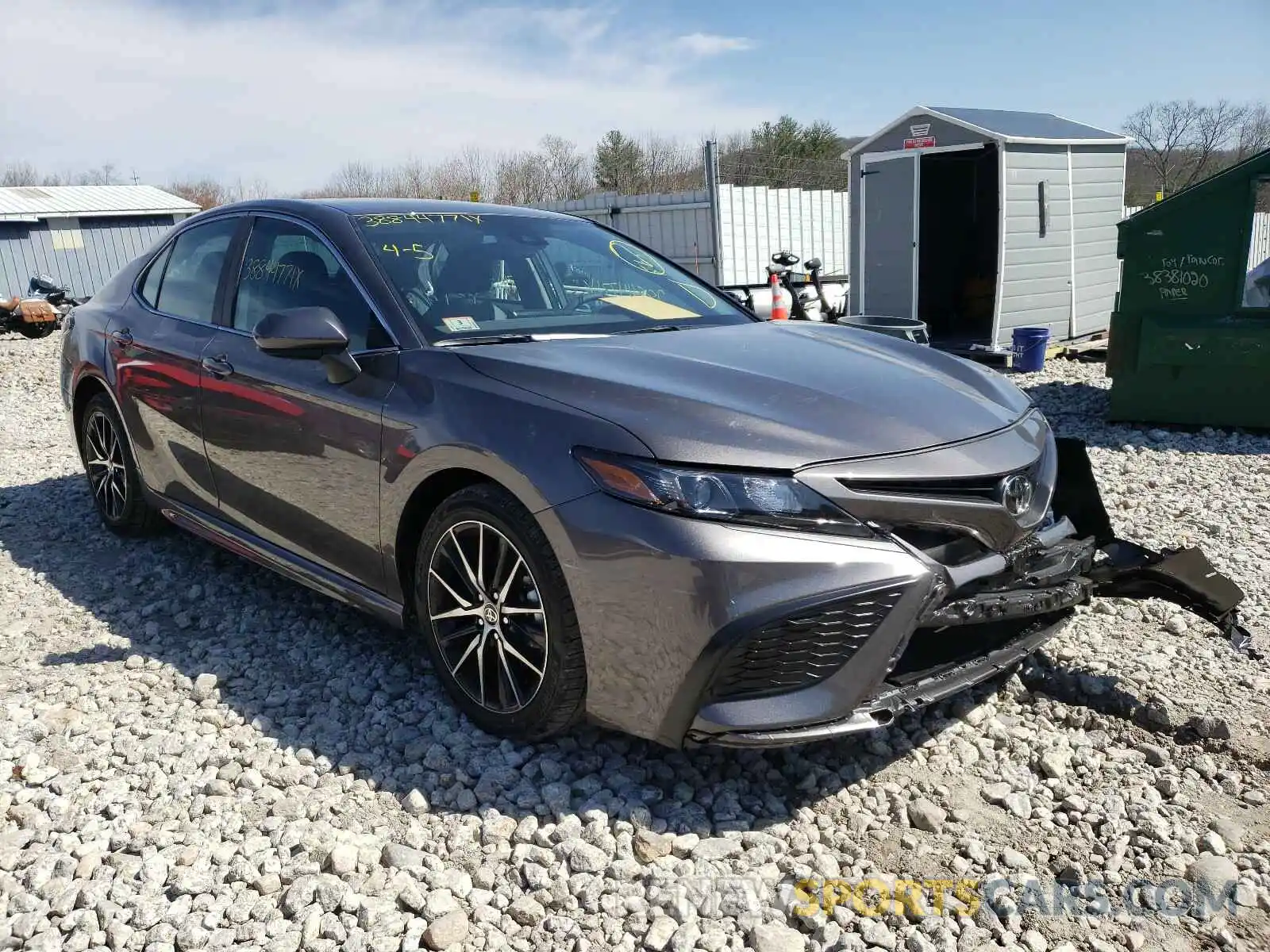 1 Photograph of a damaged car 4T1G11BK2MU031051 TOYOTA CAMRY 2021