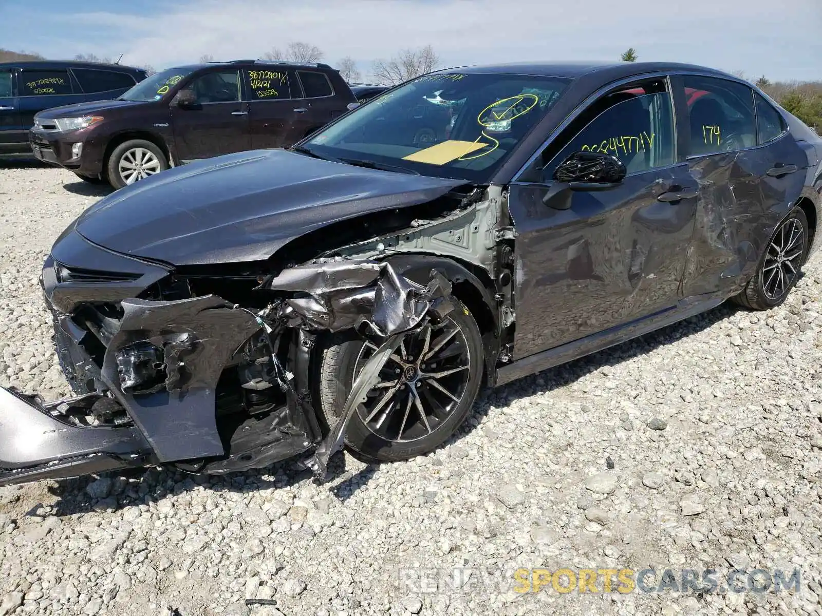 9 Photograph of a damaged car 4T1G11BK2MU031051 TOYOTA CAMRY 2021