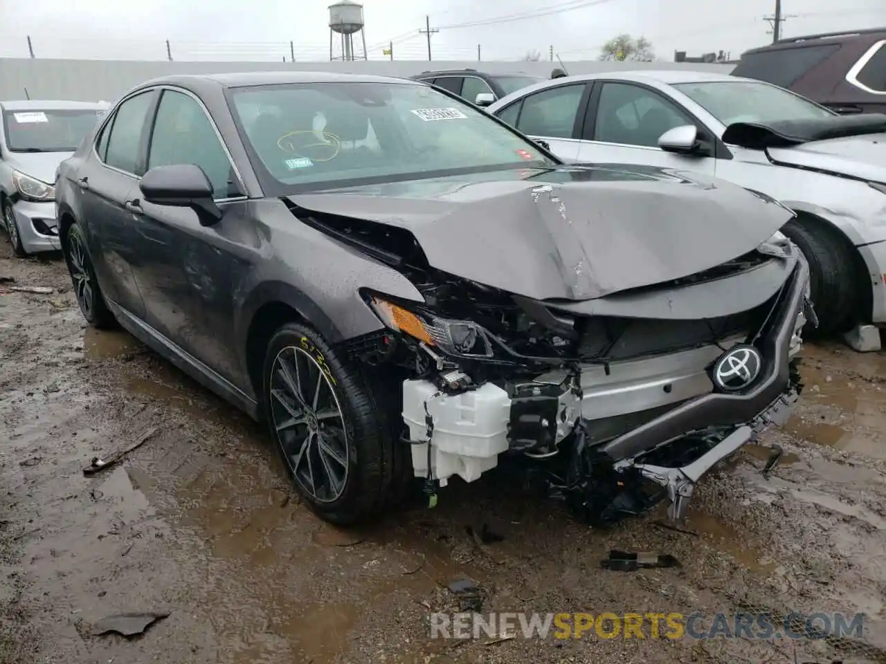 1 Photograph of a damaged car 4T1G11BK2MU033740 TOYOTA CAMRY 2021