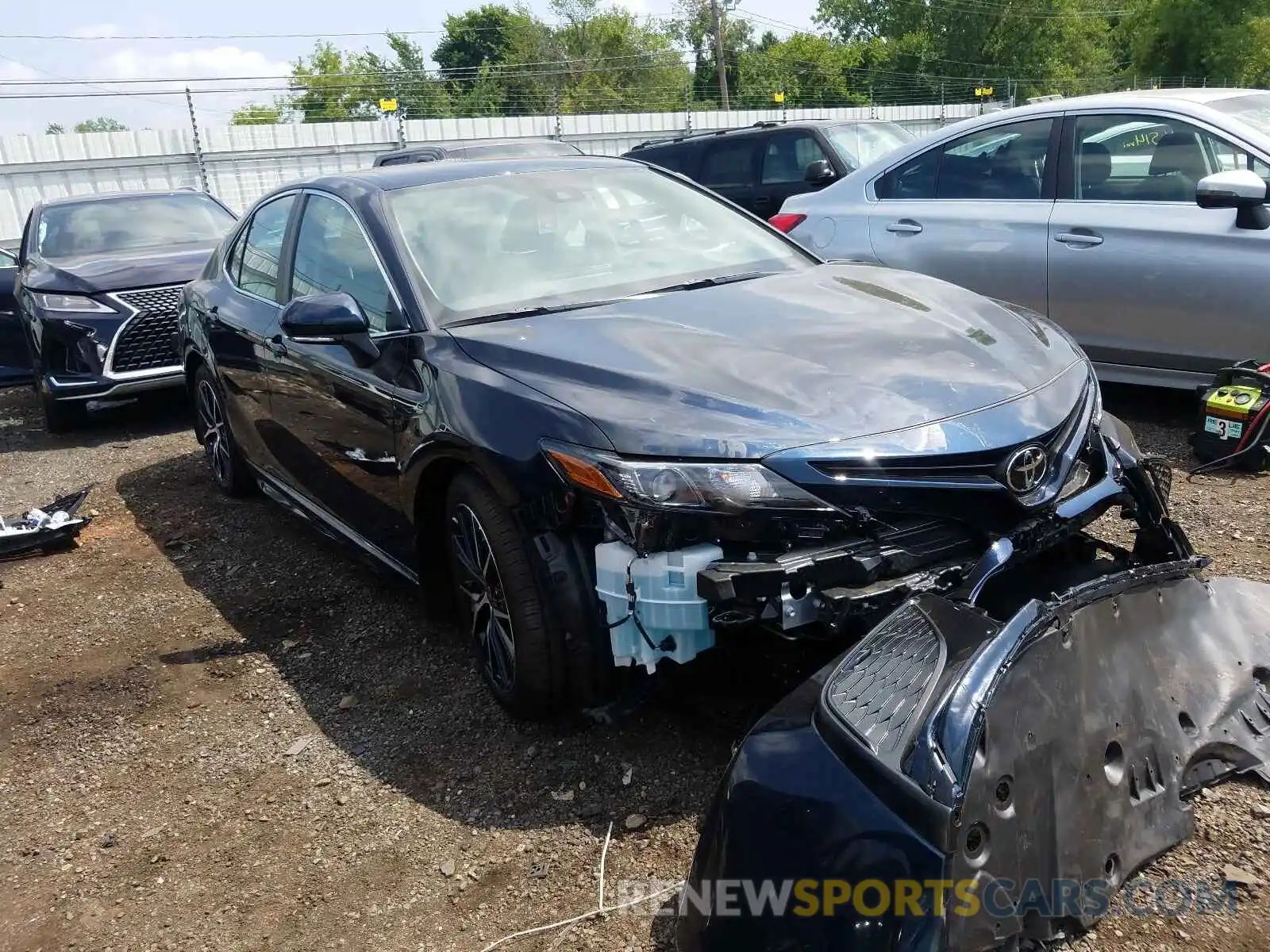 1 Photograph of a damaged car 4T1G11BK2MU037660 TOYOTA CAMRY 2021