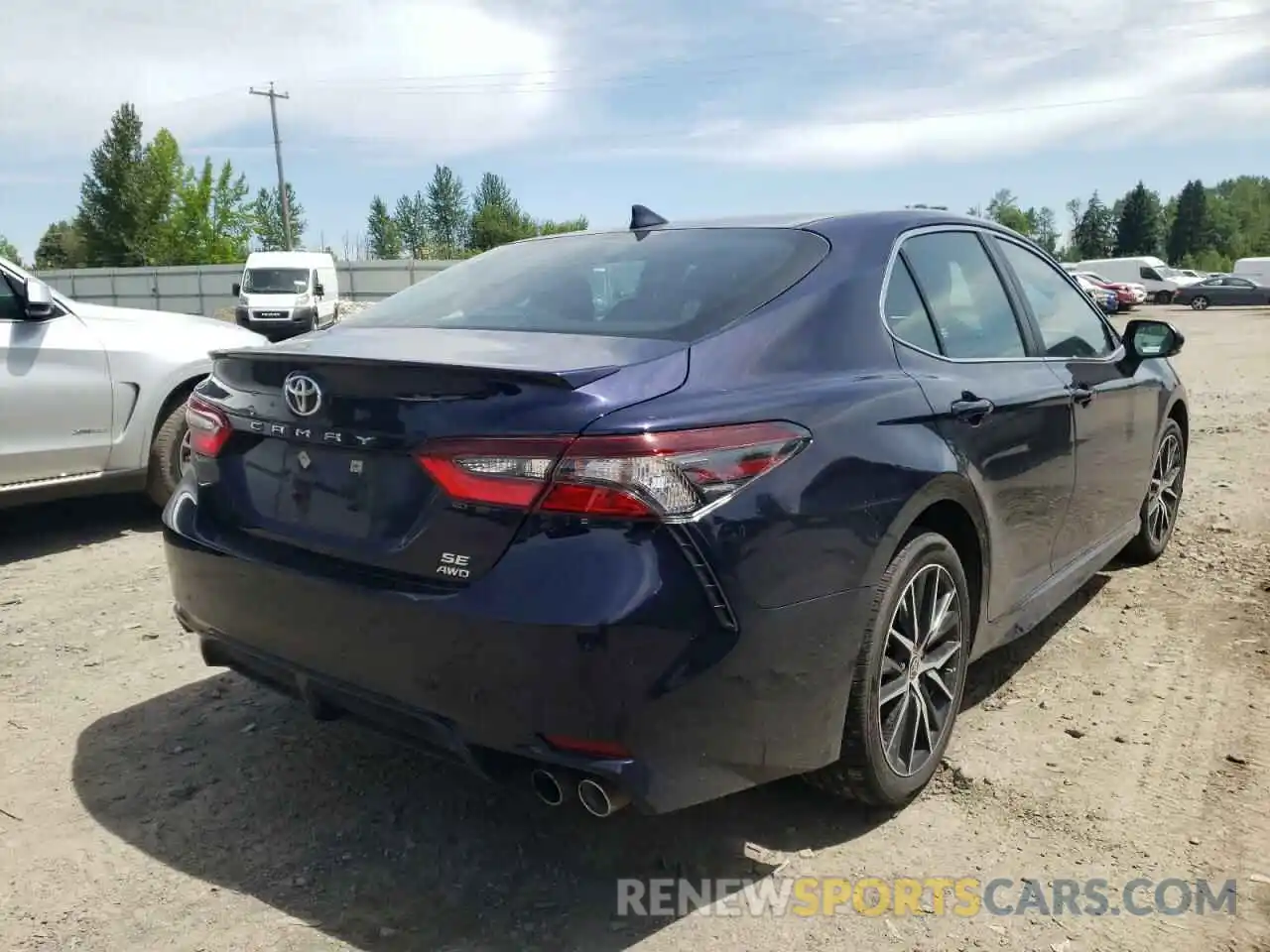 4 Photograph of a damaged car 4T1G11BK3MU042589 TOYOTA CAMRY 2021