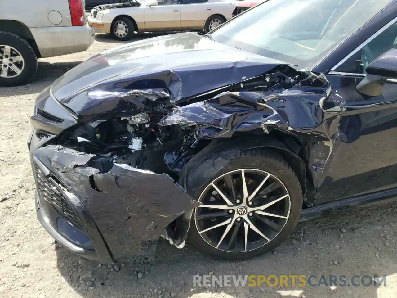 9 Photograph of a damaged car 4T1G11BK3MU042589 TOYOTA CAMRY 2021