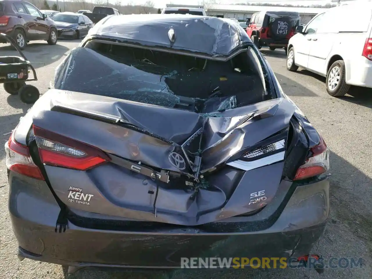 9 Photograph of a damaged car 4T1G11BK4MU022044 TOYOTA CAMRY 2021