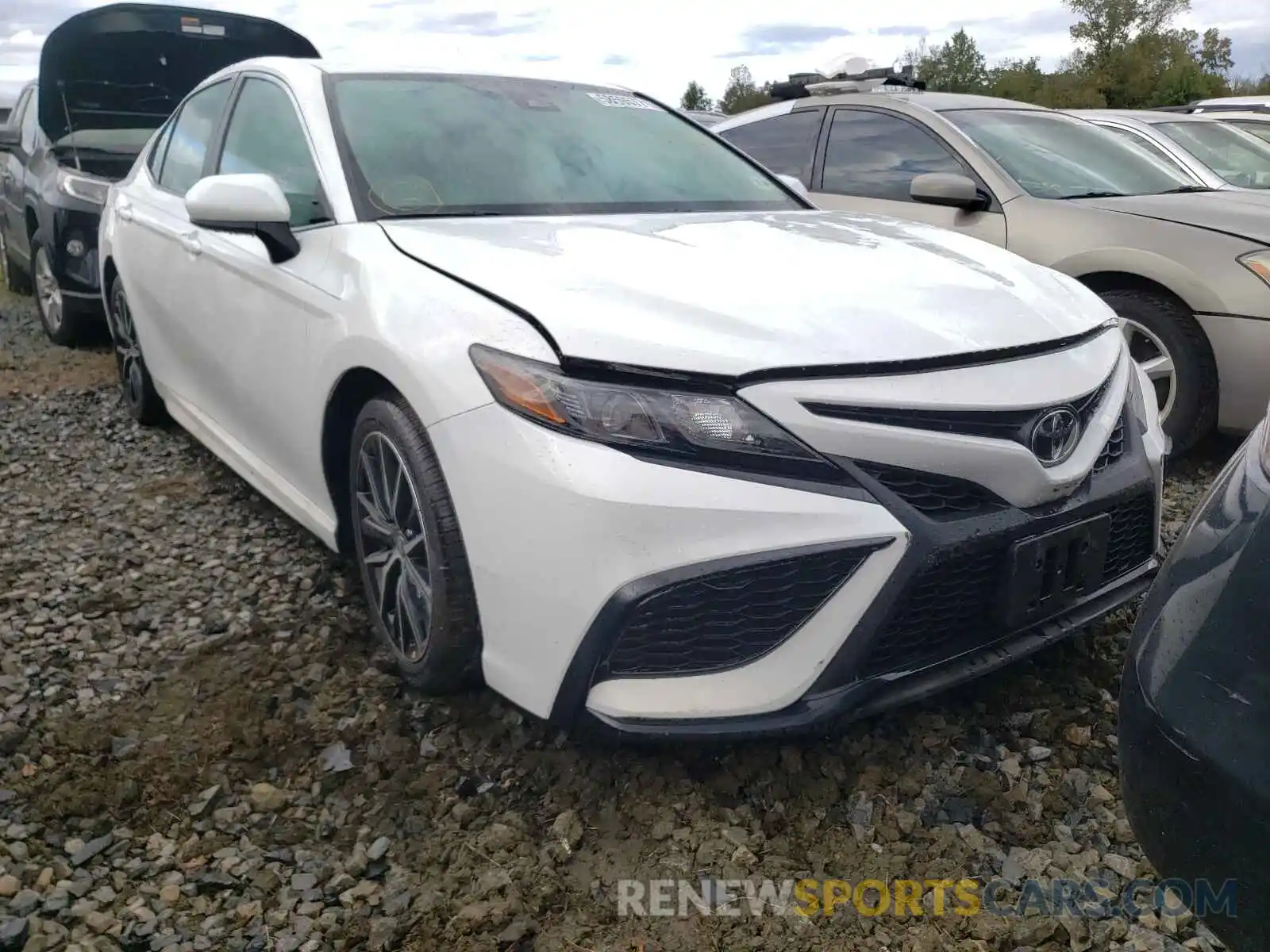 1 Photograph of a damaged car 4T1G11BK4MU043041 TOYOTA CAMRY 2021