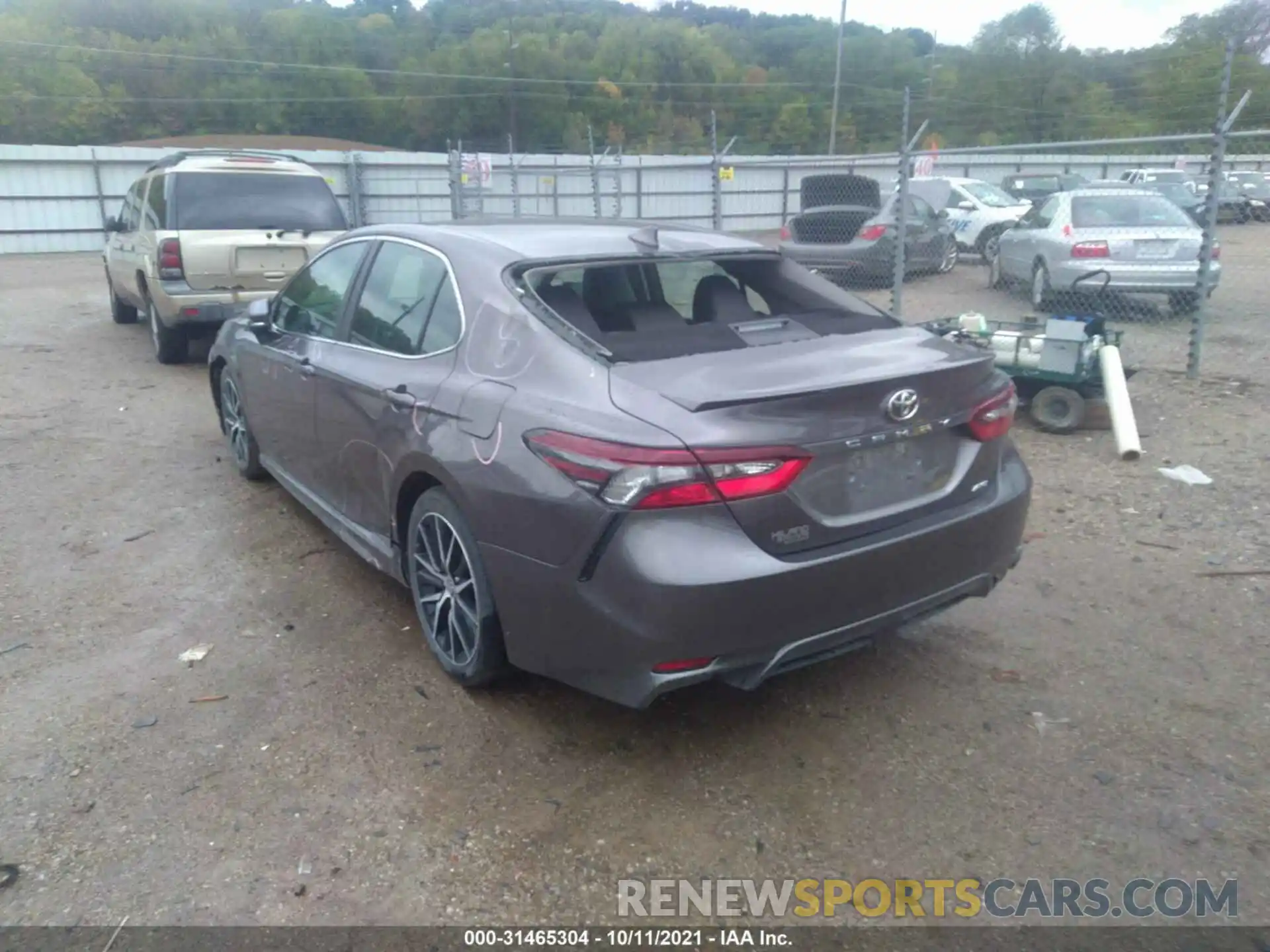 3 Photograph of a damaged car 4T1G11BK5MU022523 TOYOTA CAMRY 2021