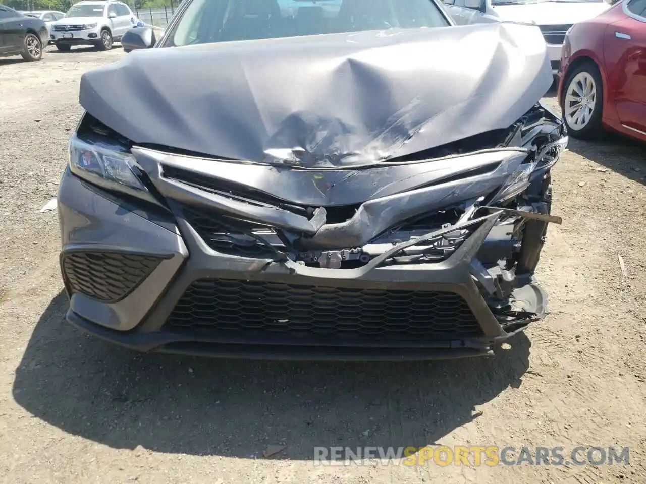 9 Photograph of a damaged car 4T1G11BK5MU024935 TOYOTA CAMRY 2021