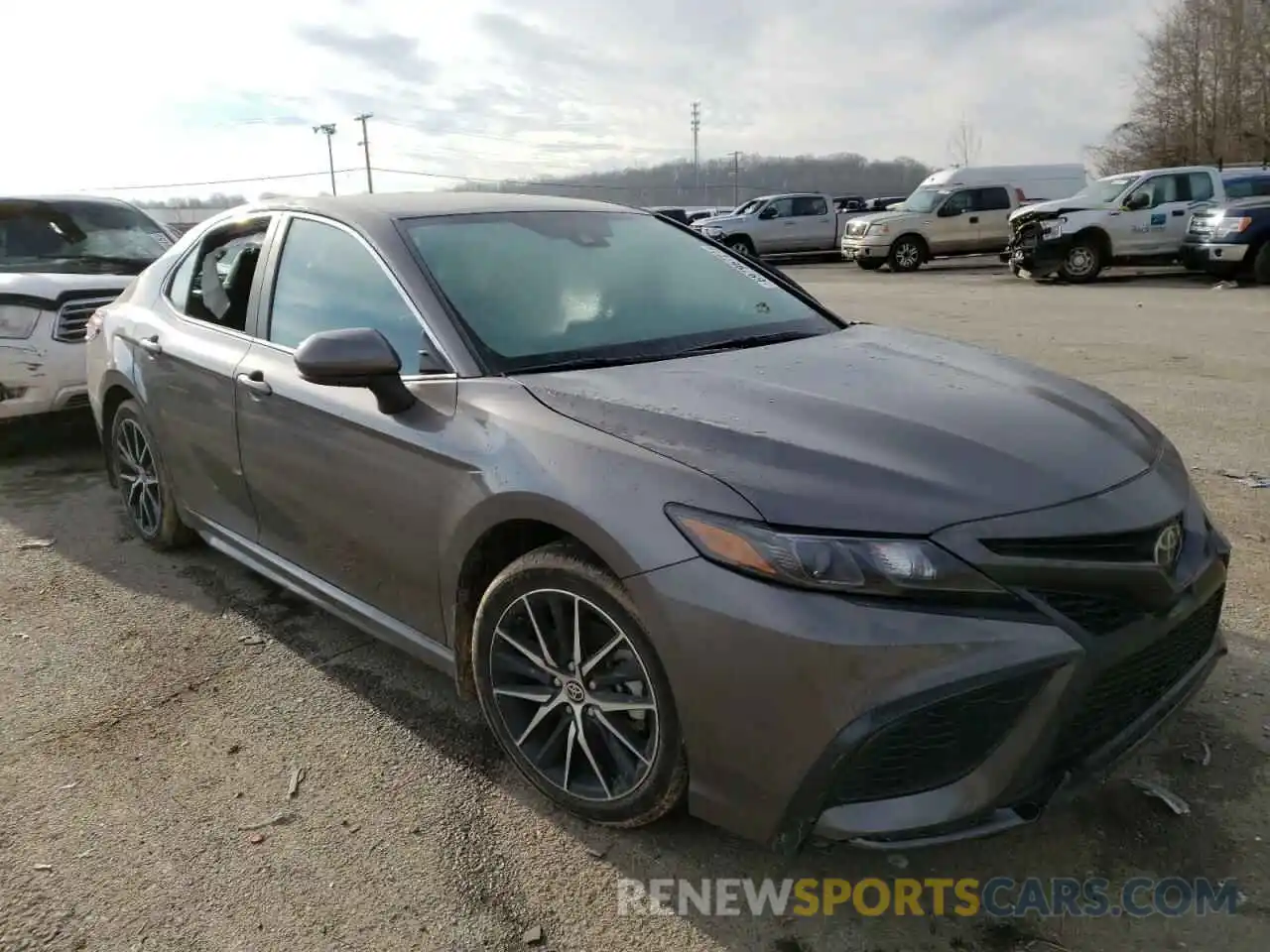 1 Photograph of a damaged car 4T1G11BK5MU035109 TOYOTA CAMRY 2021