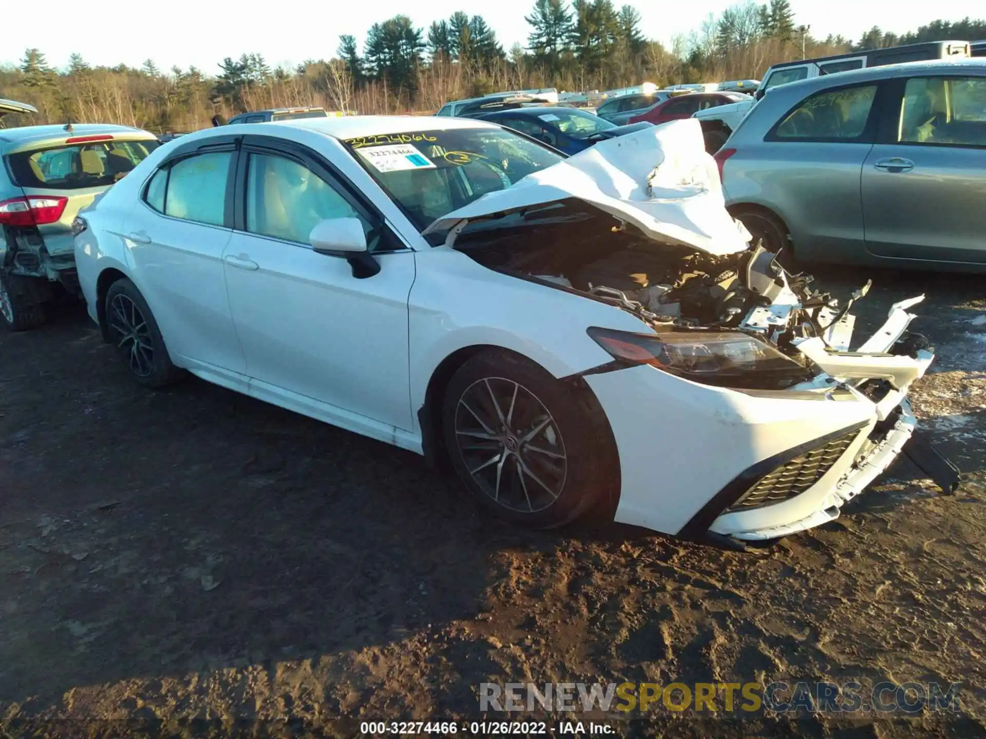 1 Photograph of a damaged car 4T1G11BK5MU046997 TOYOTA CAMRY 2021