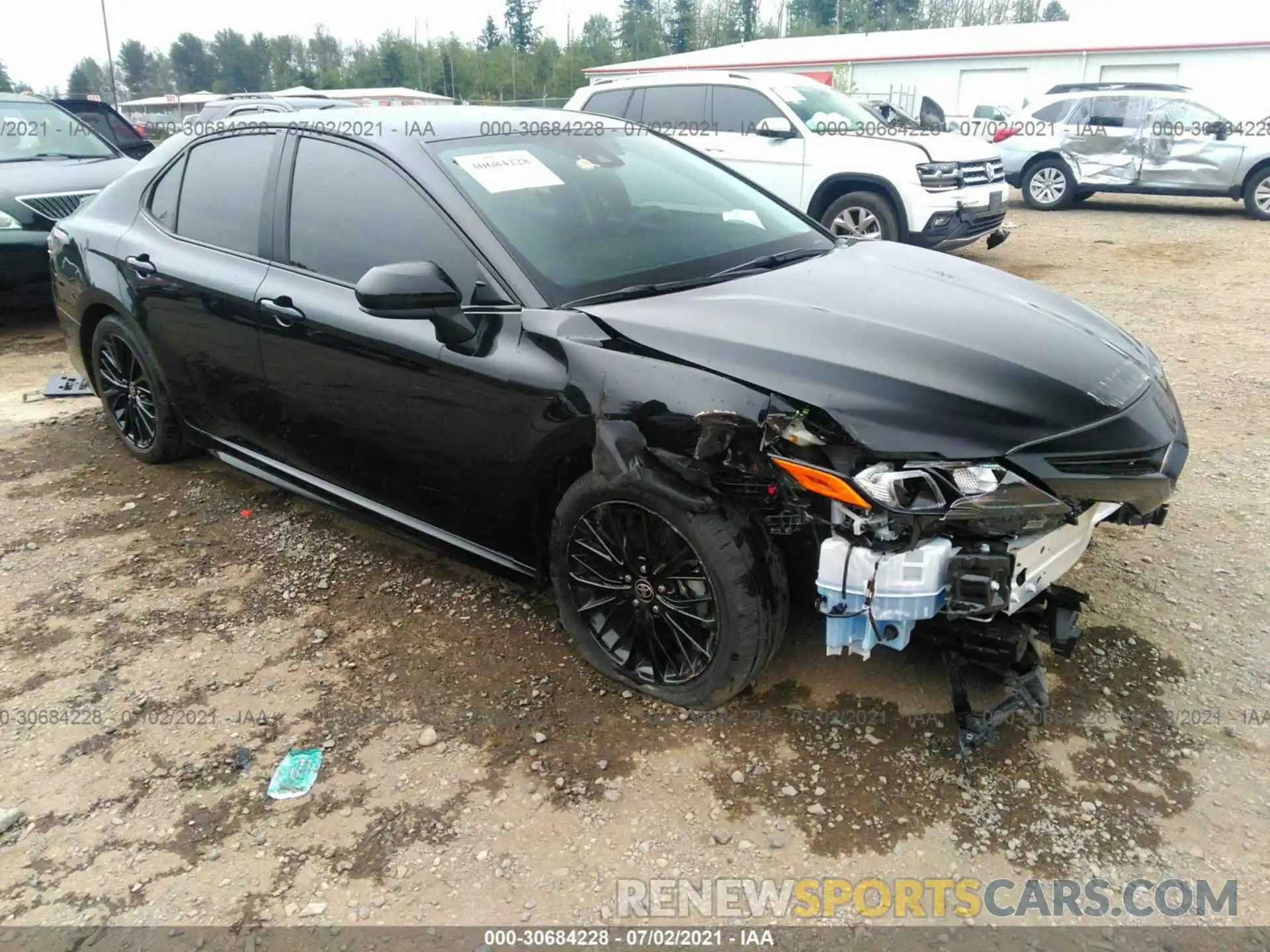 1 Photograph of a damaged car 4T1G11BK6MU031991 TOYOTA CAMRY 2021