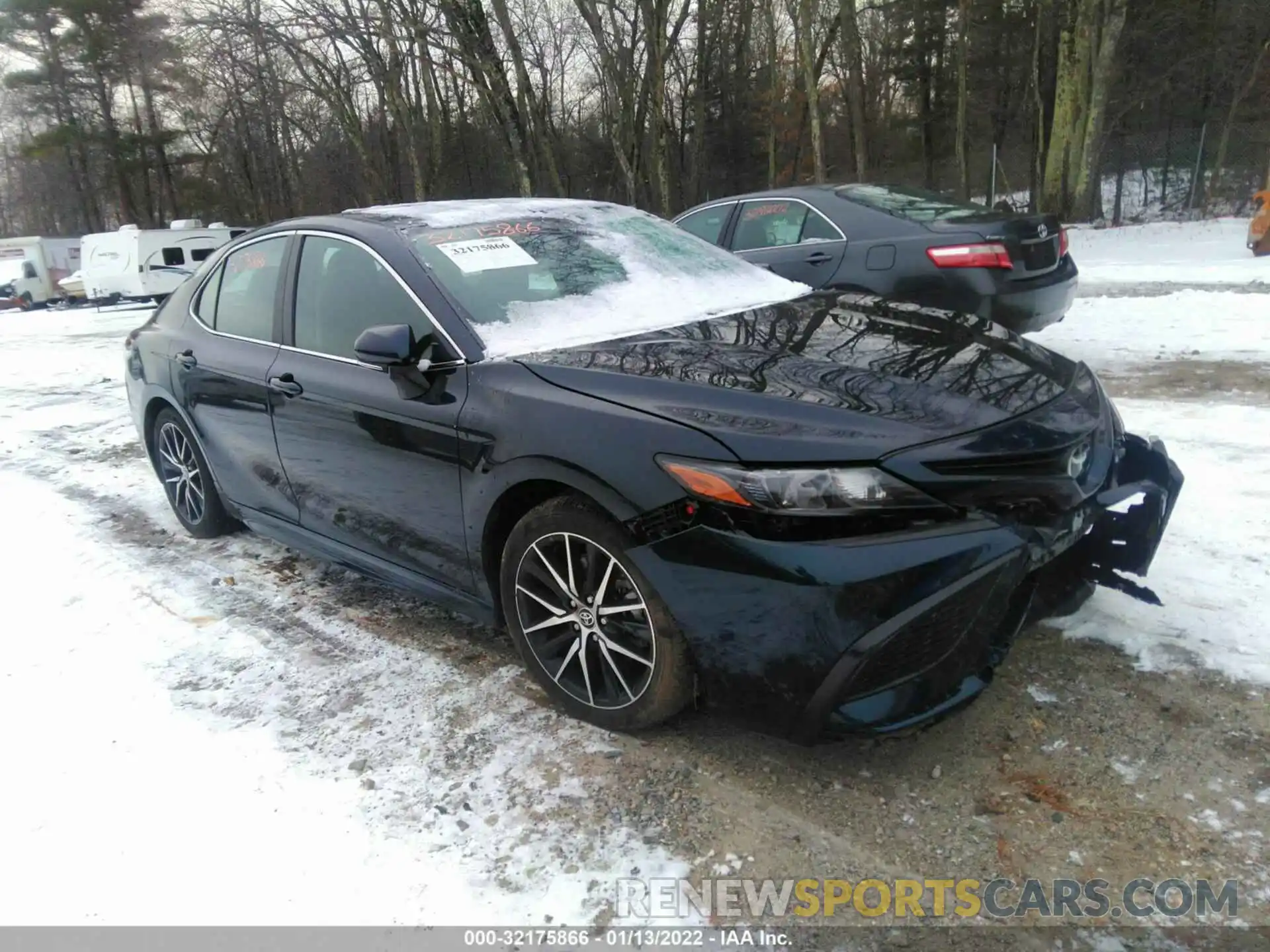 1 Photograph of a damaged car 4T1G11BK6MU044157 TOYOTA CAMRY 2021