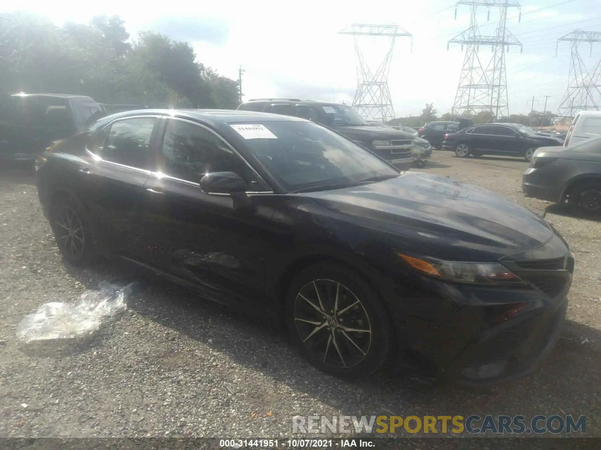 1 Photograph of a damaged car 4T1G11BK7MU020983 TOYOTA CAMRY 2021