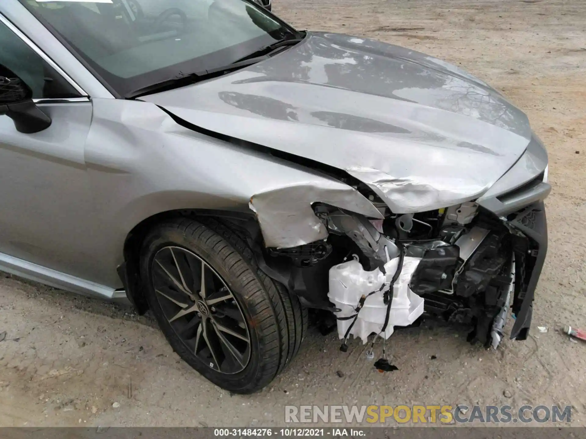 6 Photograph of a damaged car 4T1G11BK7MU037122 TOYOTA CAMRY 2021