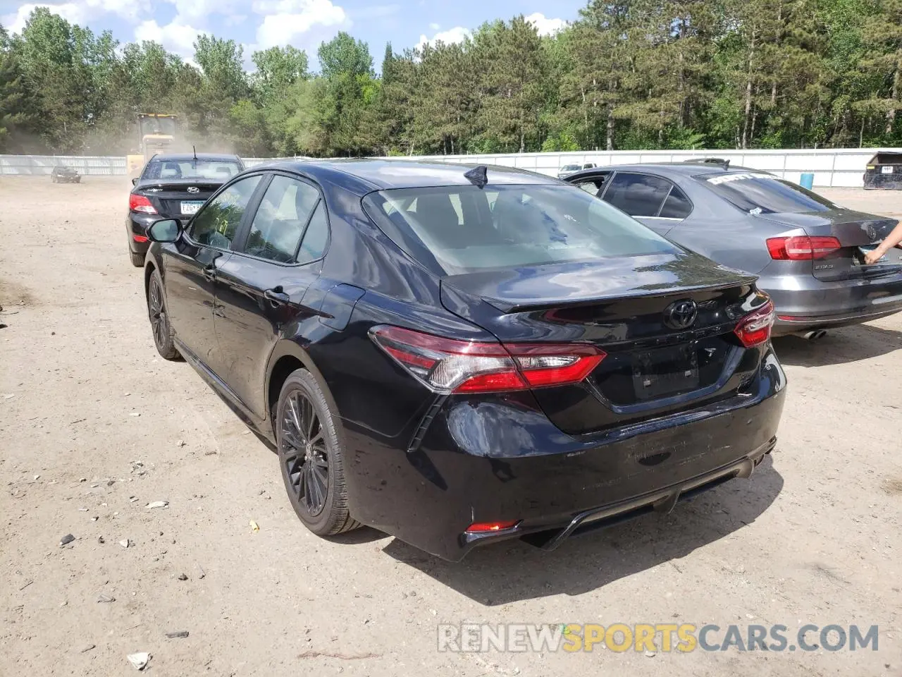 3 Фотография поврежденного автомобиля 4T1G11BK7MU041543 TOYOTA CAMRY 2021