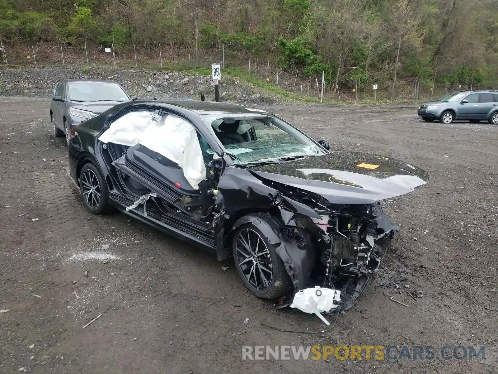 1 Photograph of a damaged car 4T1G11BK8MU027716 TOYOTA CAMRY 2021