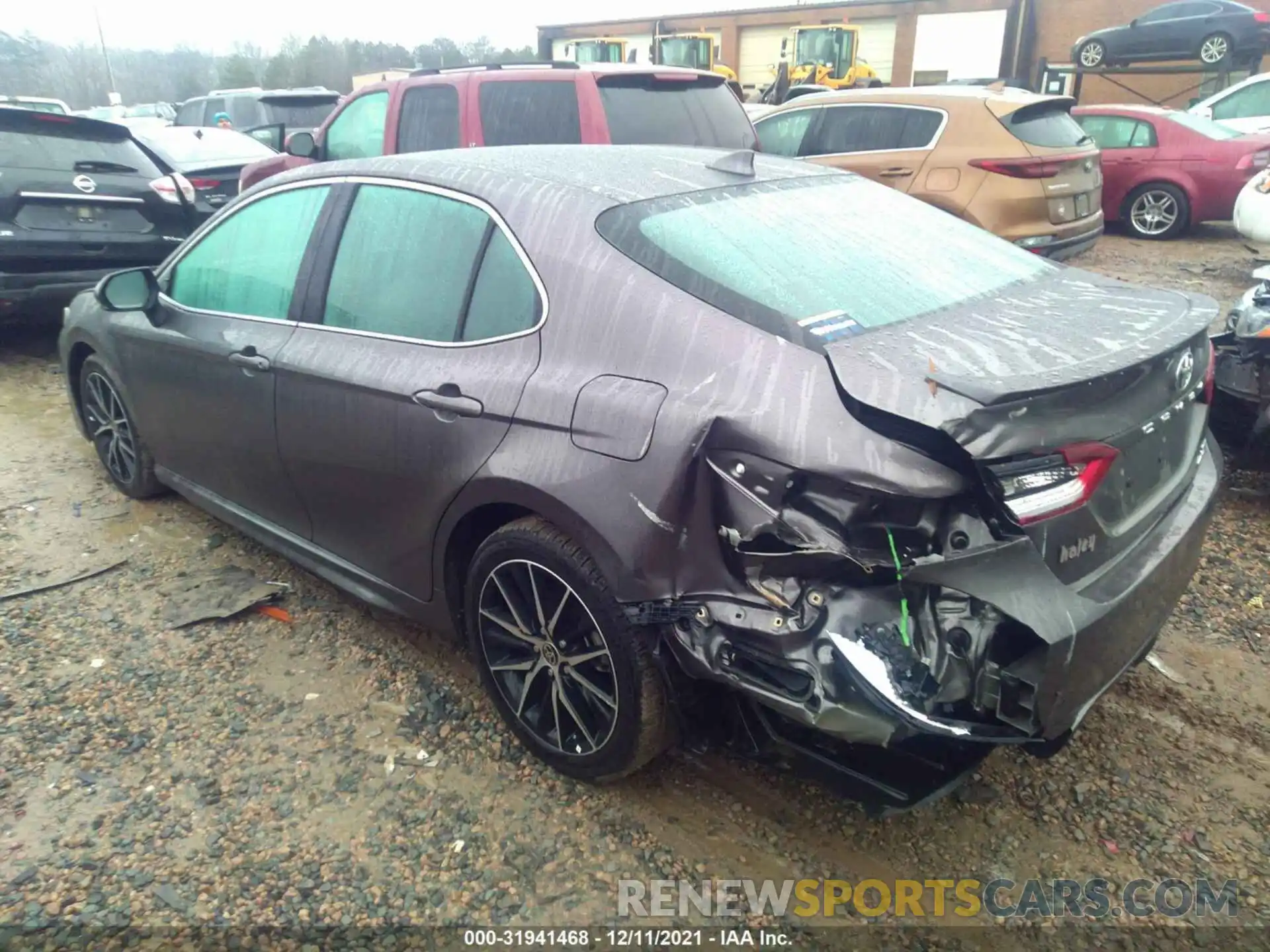 3 Photograph of a damaged car 4T1G11BK8MU031085 TOYOTA CAMRY 2021