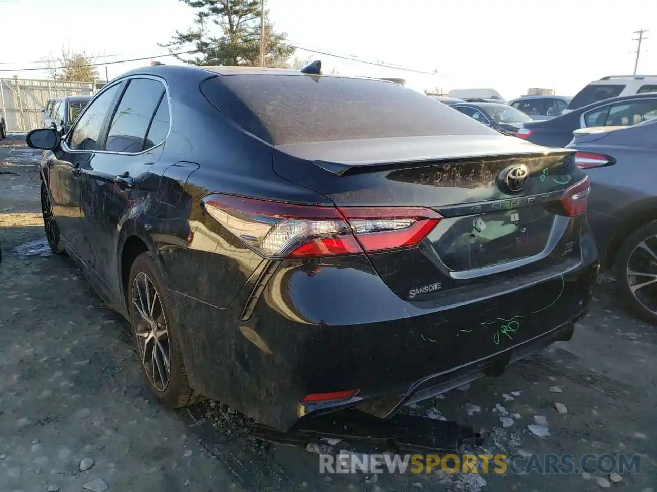 3 Photograph of a damaged car 4T1G11BK8MU035492 TOYOTA CAMRY 2021