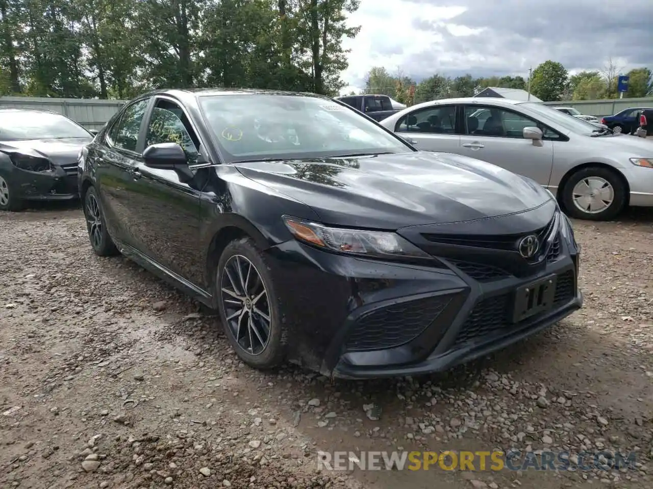 1 Photograph of a damaged car 4T1G11BK8MU036724 TOYOTA CAMRY 2021