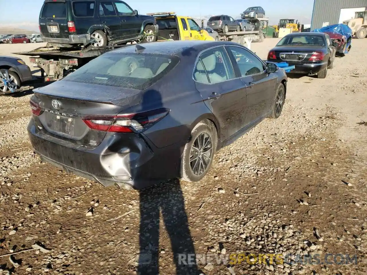 4 Photograph of a damaged car 4T1G11BK9MU024663 TOYOTA CAMRY 2021