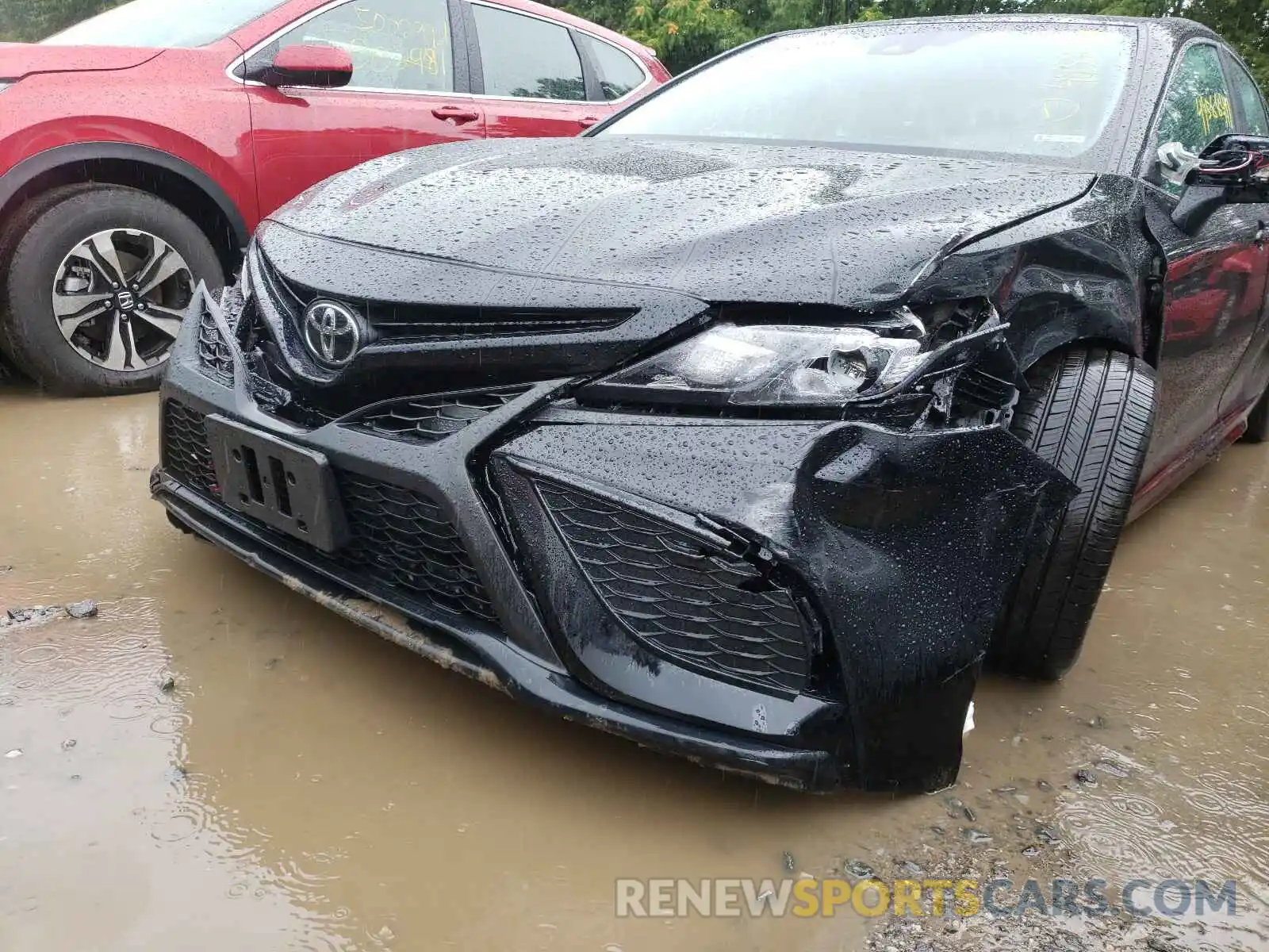 9 Photograph of a damaged car 4T1G11BK9MU026560 TOYOTA CAMRY 2021