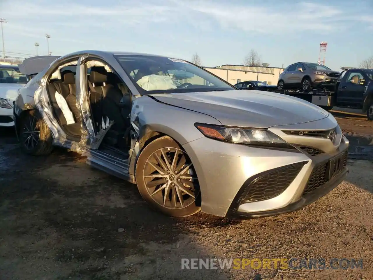 1 Photograph of a damaged car 4T1G11BK9MU031077 TOYOTA CAMRY 2021