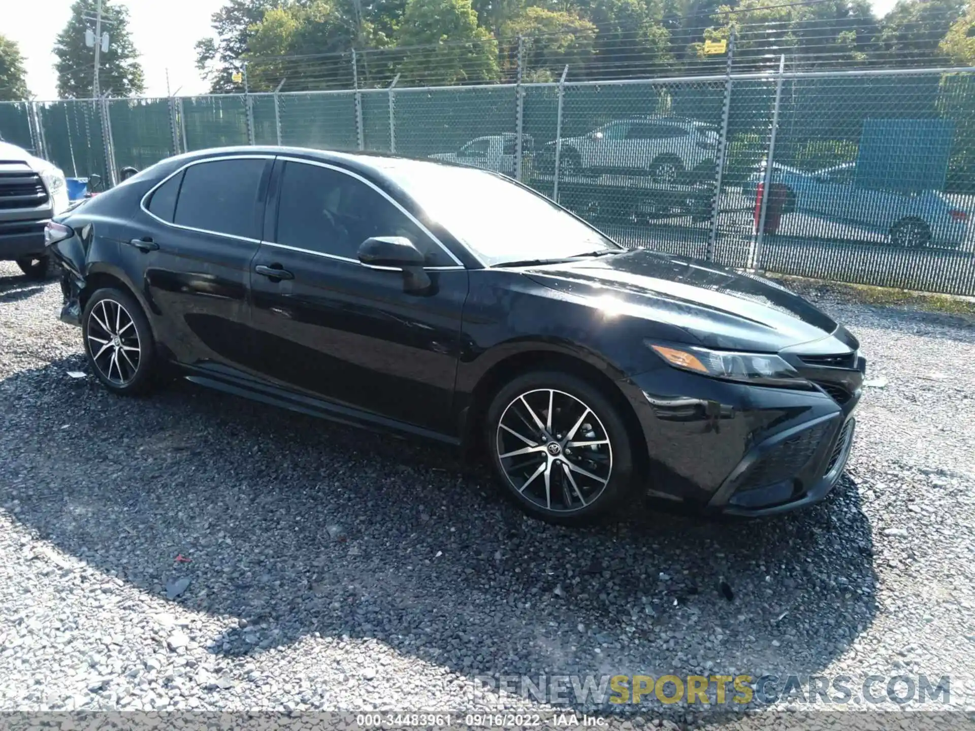 1 Photograph of a damaged car 4T1G11BK9MU038286 TOYOTA CAMRY 2021