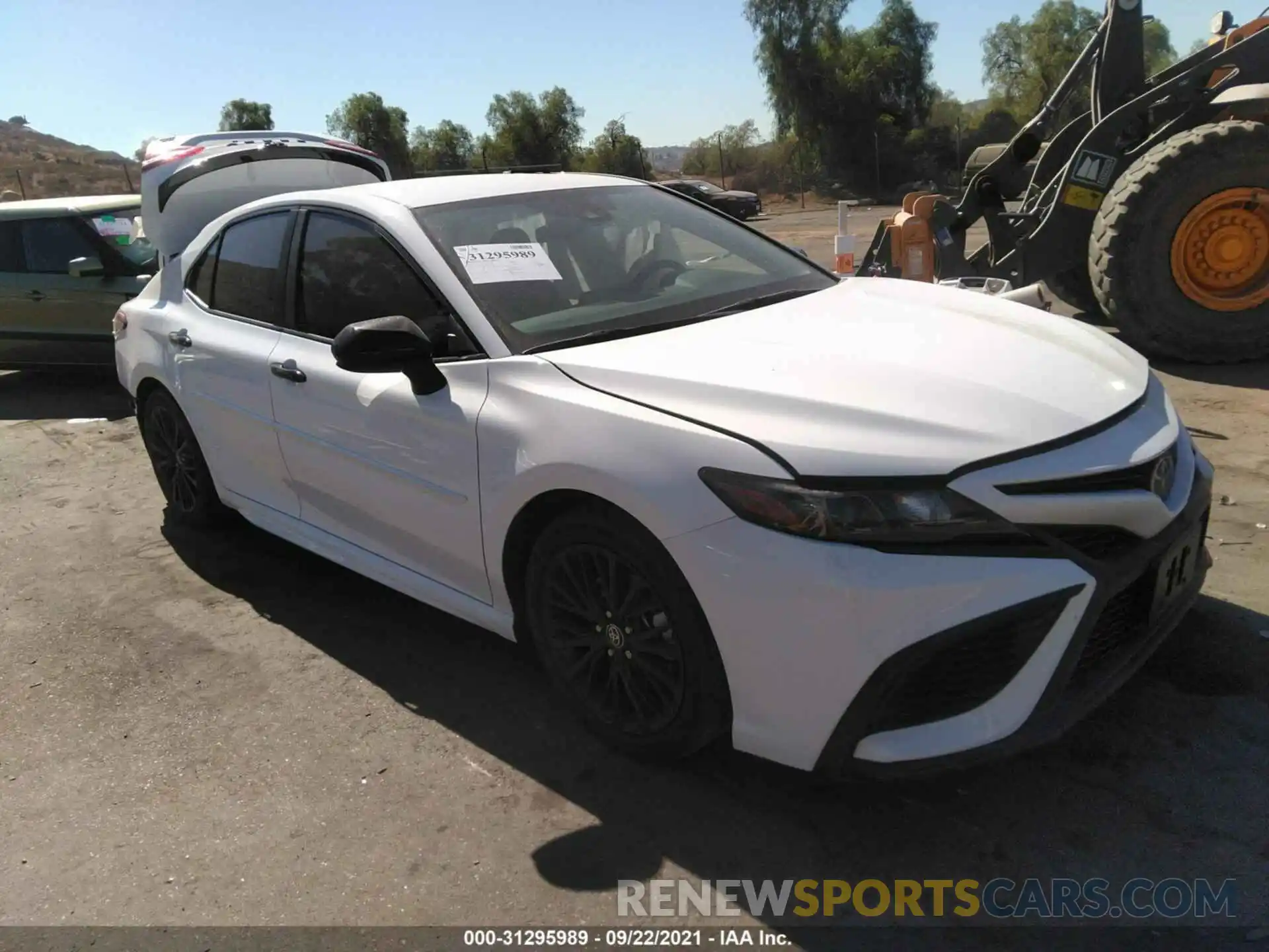 1 Photograph of a damaged car 4T1G11BKXMU022470 TOYOTA CAMRY 2021