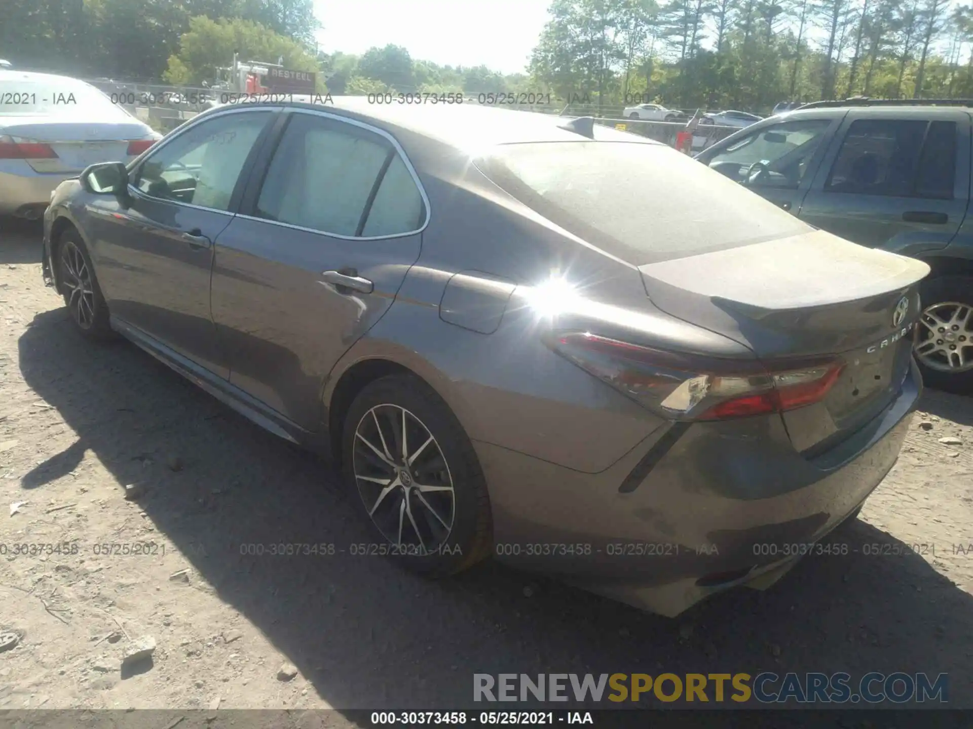 3 Photograph of a damaged car 4T1G11BKXMU024087 TOYOTA CAMRY 2021