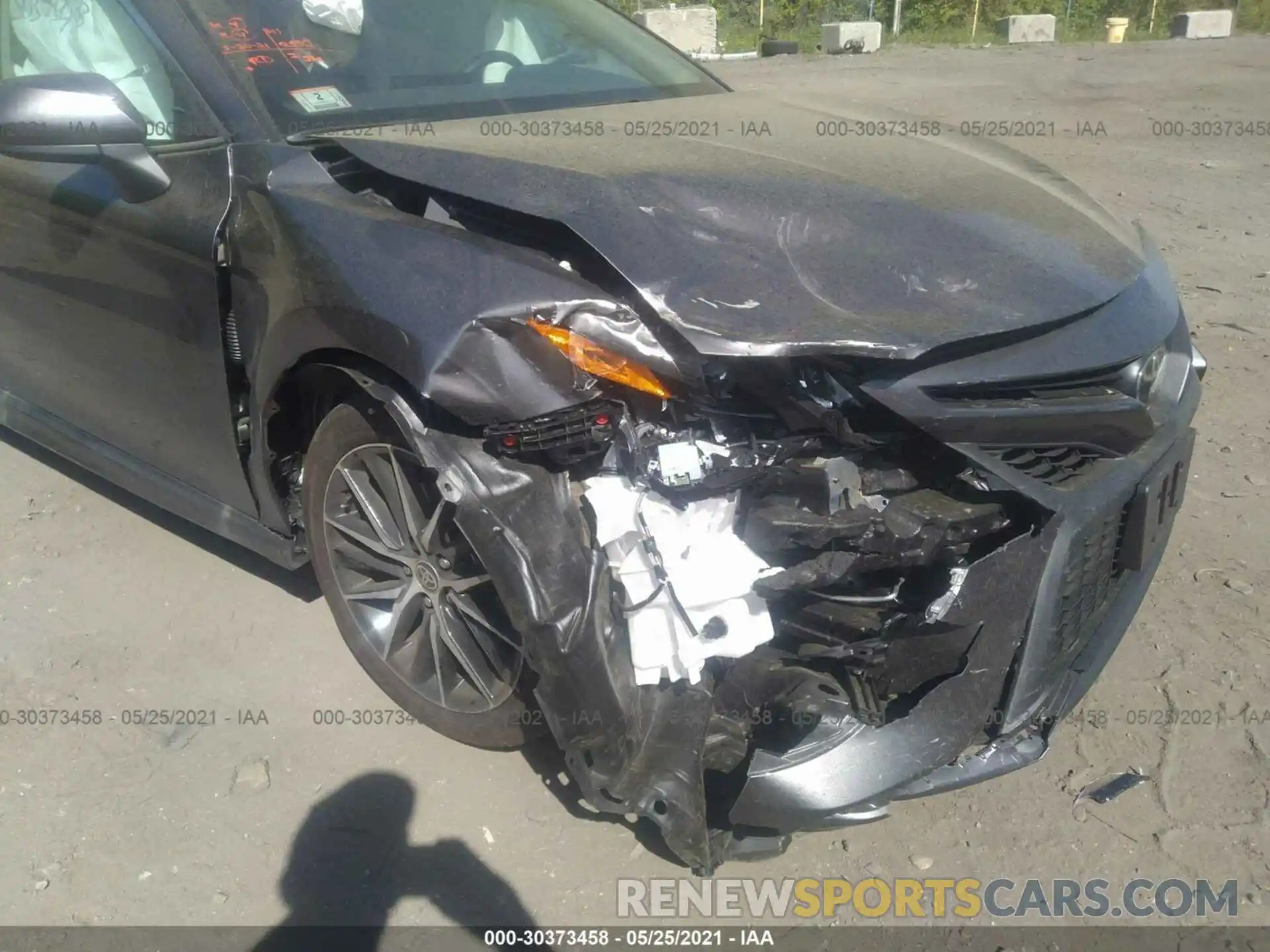 6 Photograph of a damaged car 4T1G11BKXMU024087 TOYOTA CAMRY 2021