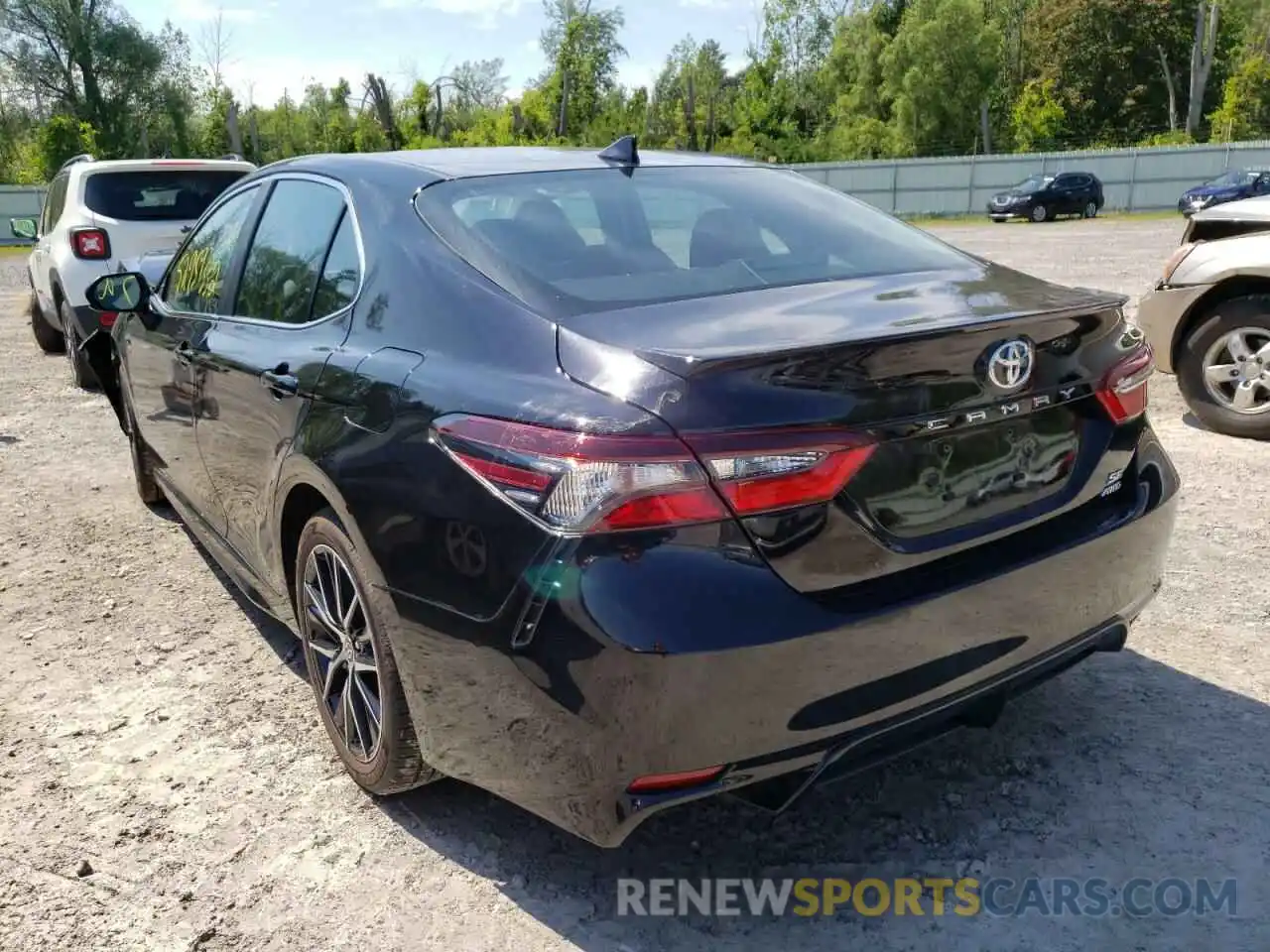 3 Photograph of a damaged car 4T1G11BKXMU025093 TOYOTA CAMRY 2021