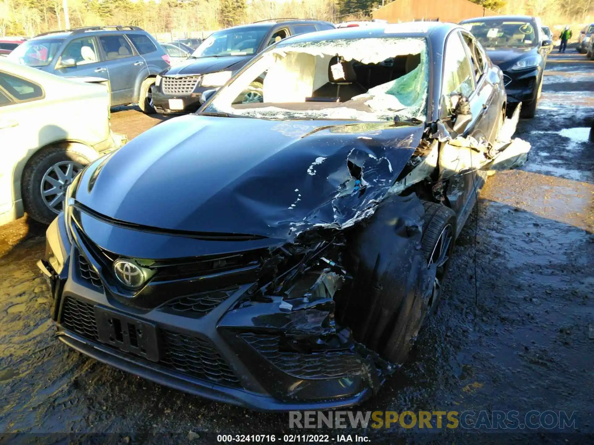 6 Photograph of a damaged car 4T1G11BKXMU039091 TOYOTA CAMRY 2021