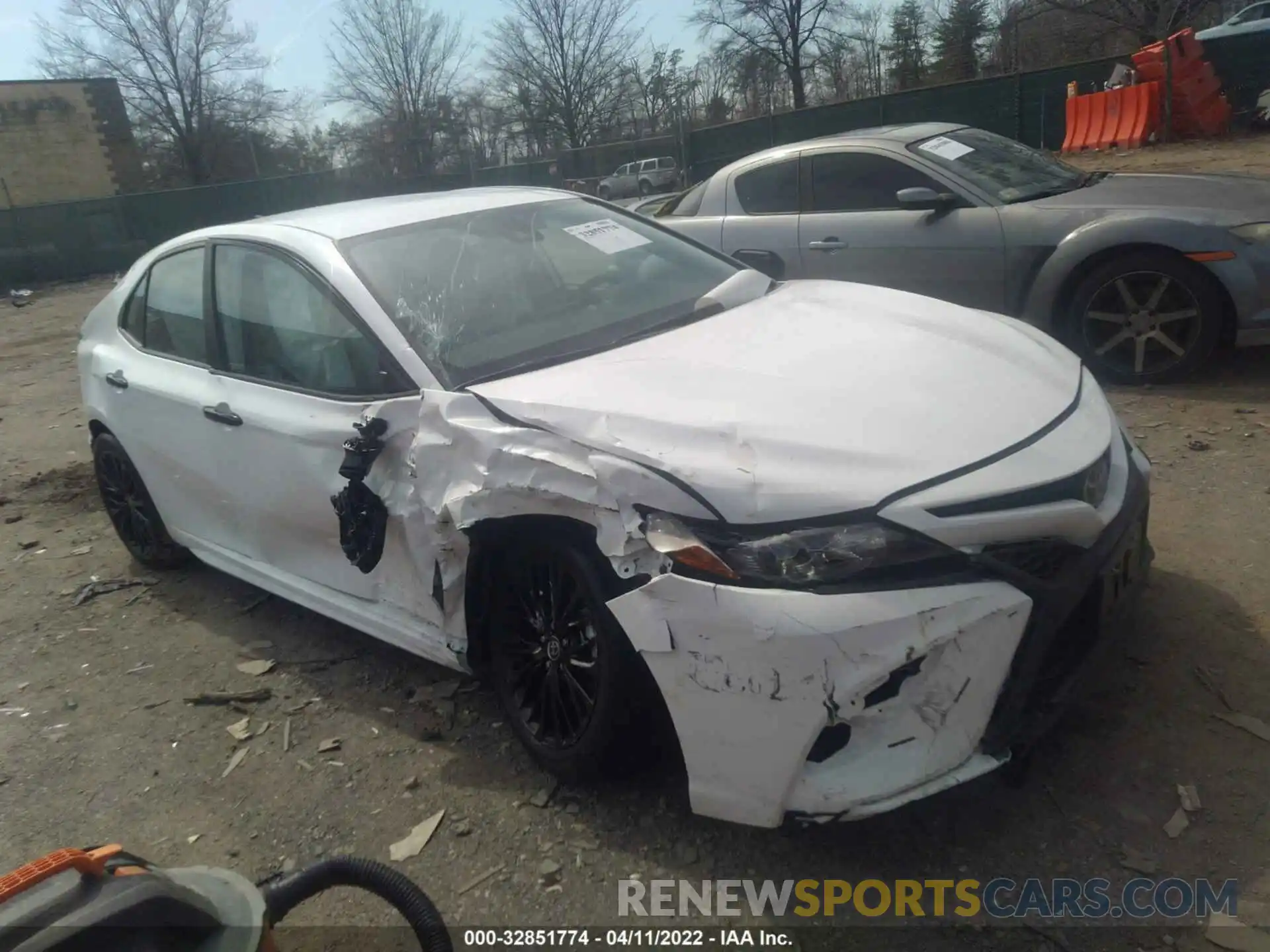 1 Photograph of a damaged car 4T1G11BKXMU041276 TOYOTA CAMRY 2021