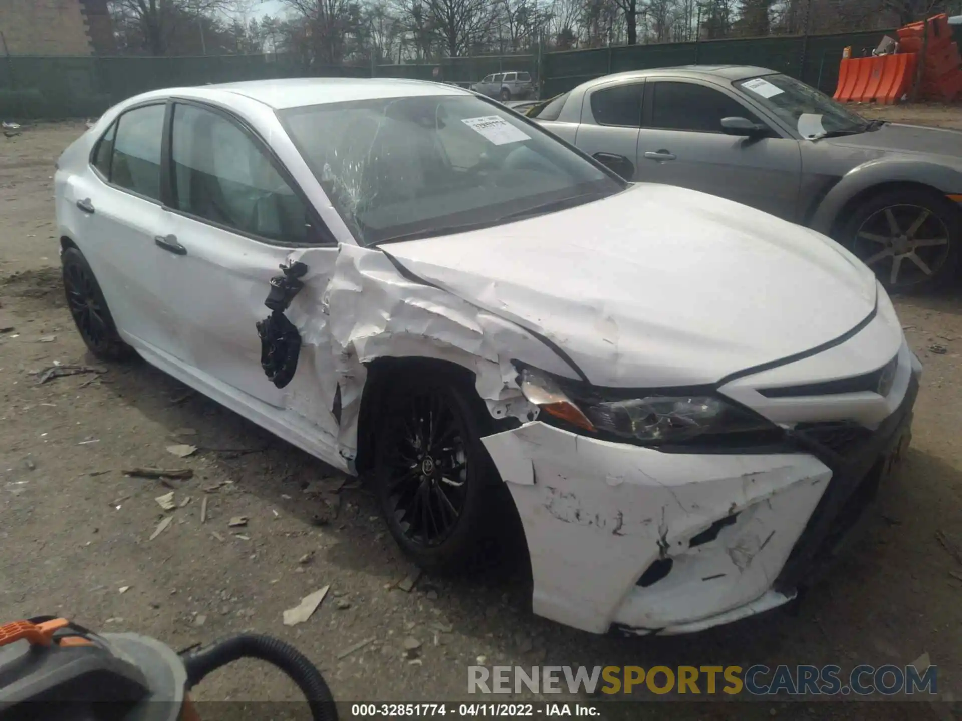 6 Photograph of a damaged car 4T1G11BKXMU041276 TOYOTA CAMRY 2021