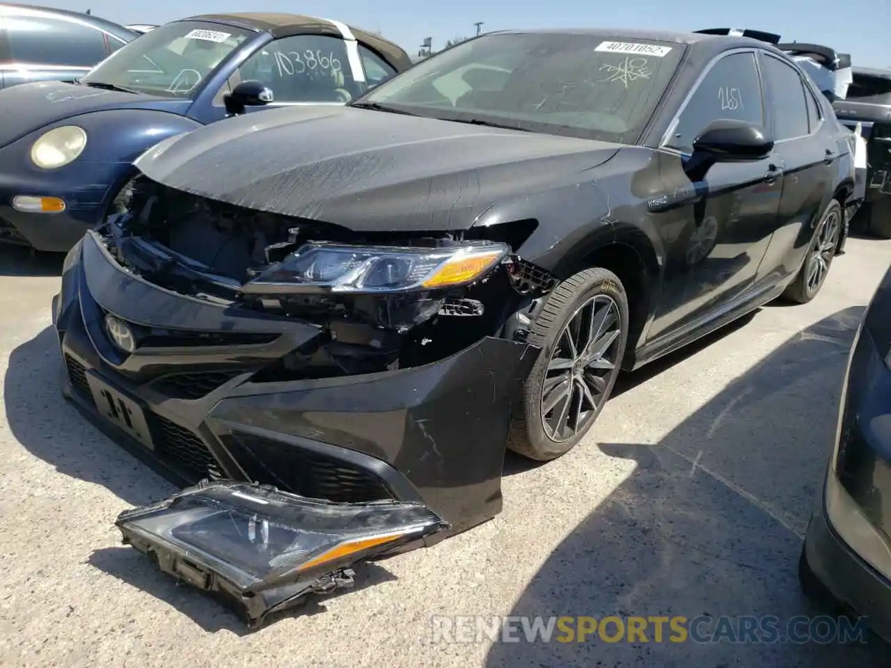 2 Photograph of a damaged car 4T1G31AK0MU557285 TOYOTA CAMRY 2021