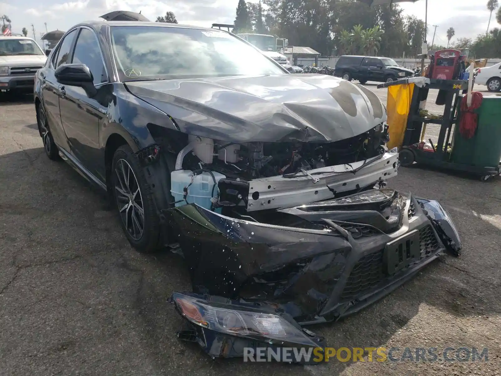 1 Photograph of a damaged car 4T1G31AK0MU558906 TOYOTA CAMRY 2021