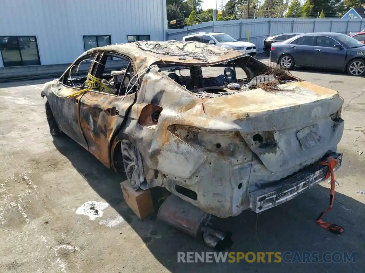 3 Photograph of a damaged car 4T1G31AK2MU555506 TOYOTA CAMRY 2021