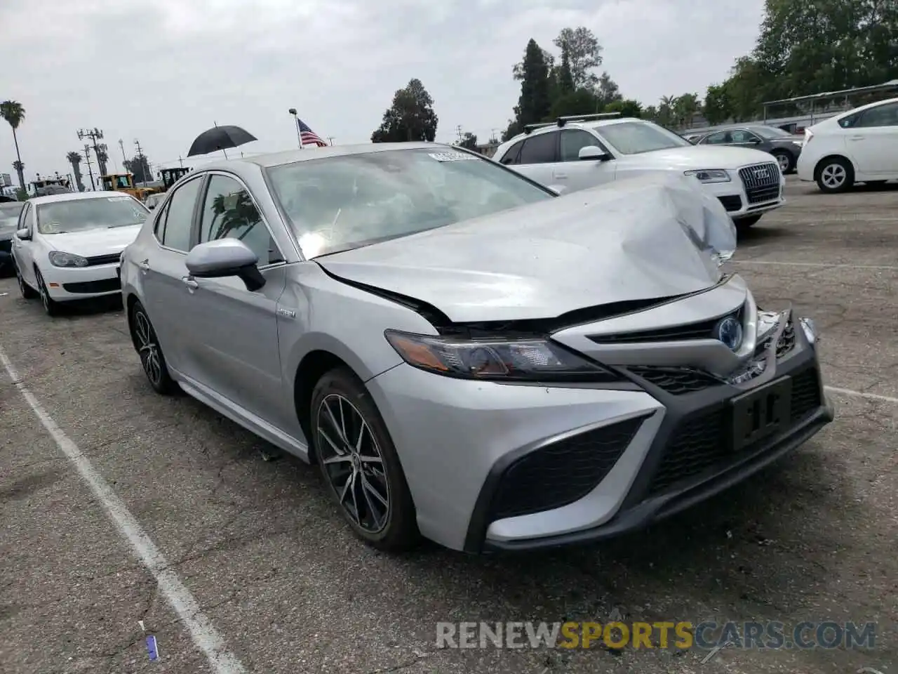 1 Photograph of a damaged car 4T1G31AK2MU559278 TOYOTA CAMRY 2021