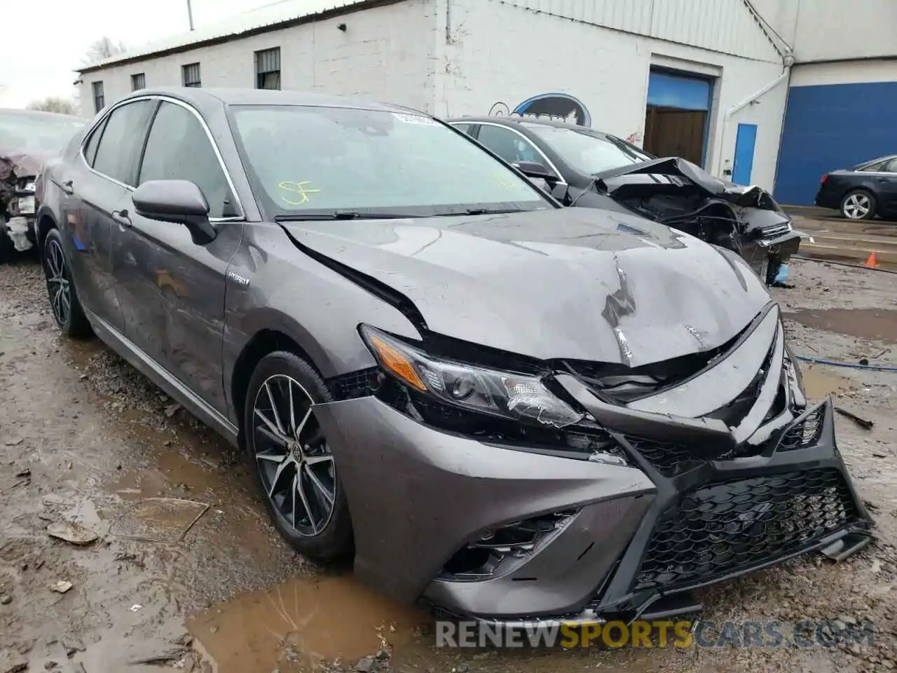 1 Photograph of a damaged car 4T1G31AK2MU563671 TOYOTA CAMRY 2021