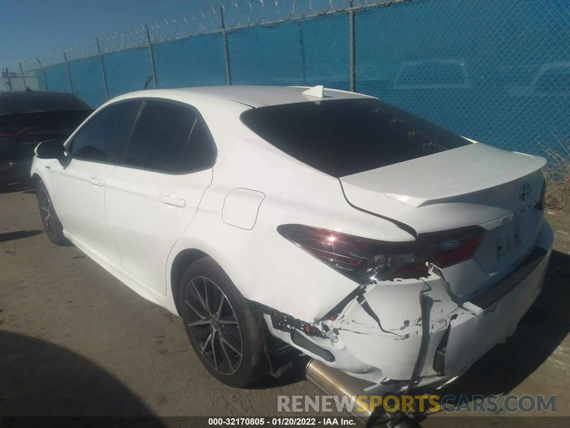 3 Photograph of a damaged car 4T1G31AK4MU024730 TOYOTA CAMRY 2021