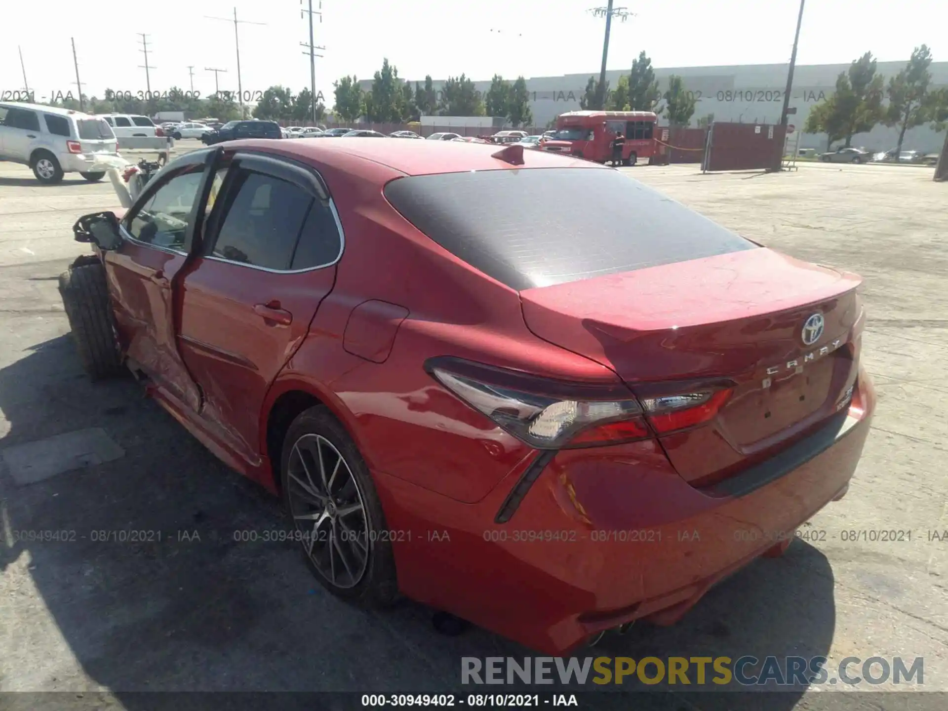 3 Photograph of a damaged car 4T1G31AK5MU020234 TOYOTA CAMRY 2021