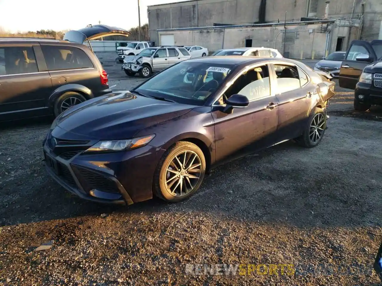 2 Photograph of a damaged car 4T1G31AK5MU029516 TOYOTA CAMRY 2021